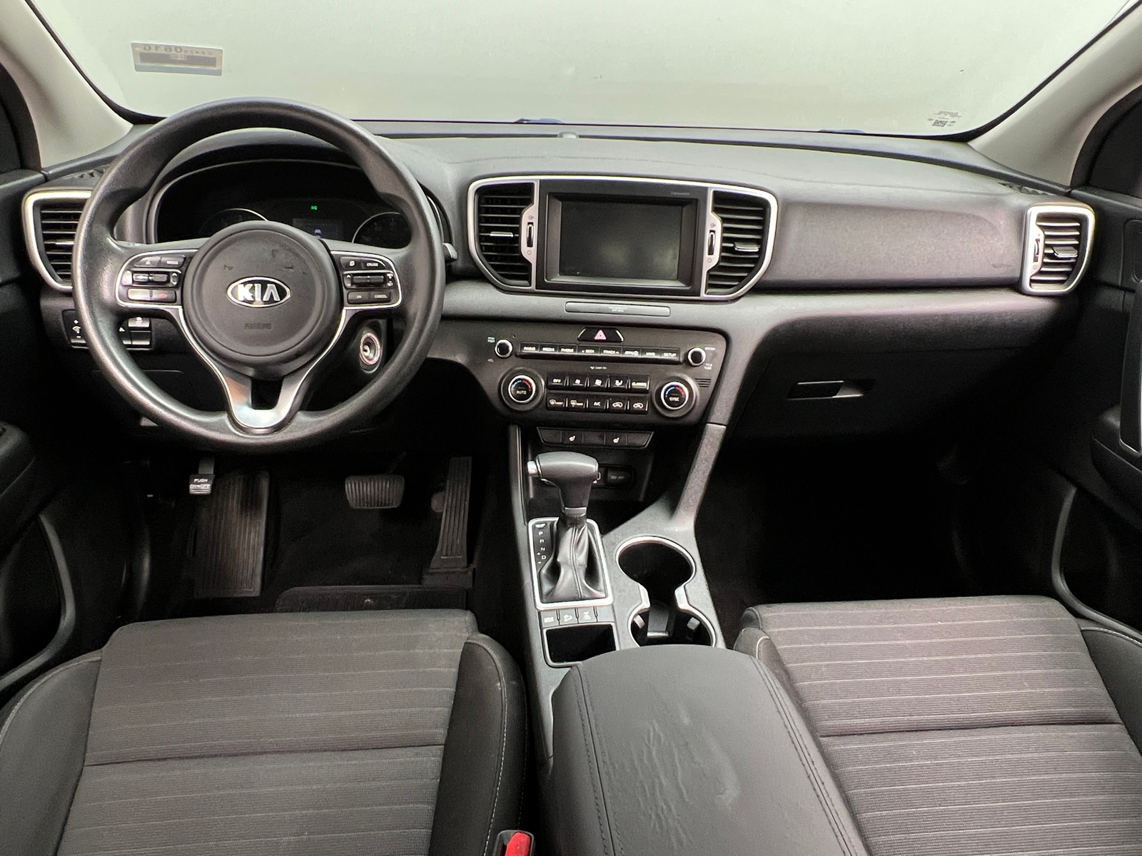 Thumbnail: 2018 Kia Sportage - 3