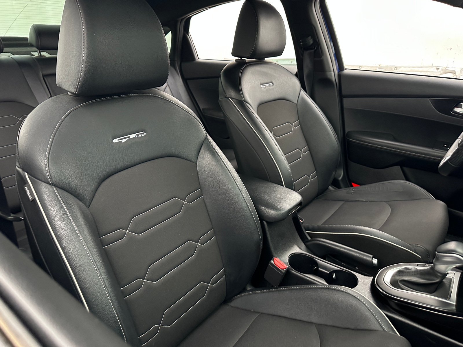 Thumbnail: 2020 Kia Forte - 2