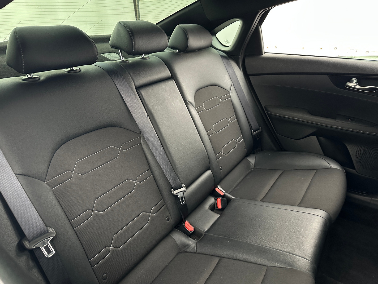 Thumbnail: 2020 Kia Forte - 6