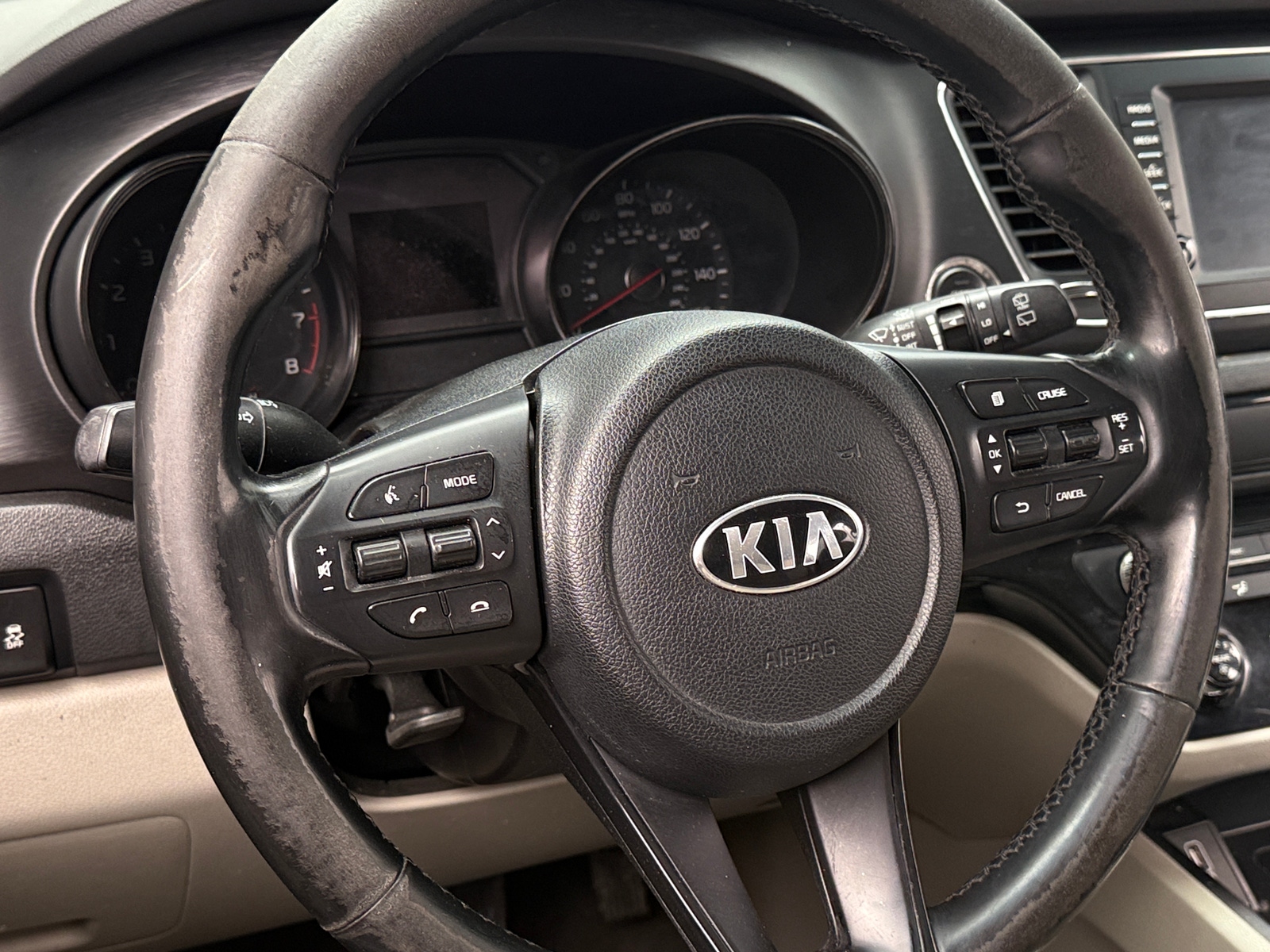 Thumbnail: 2021 Kia Sedona - 5