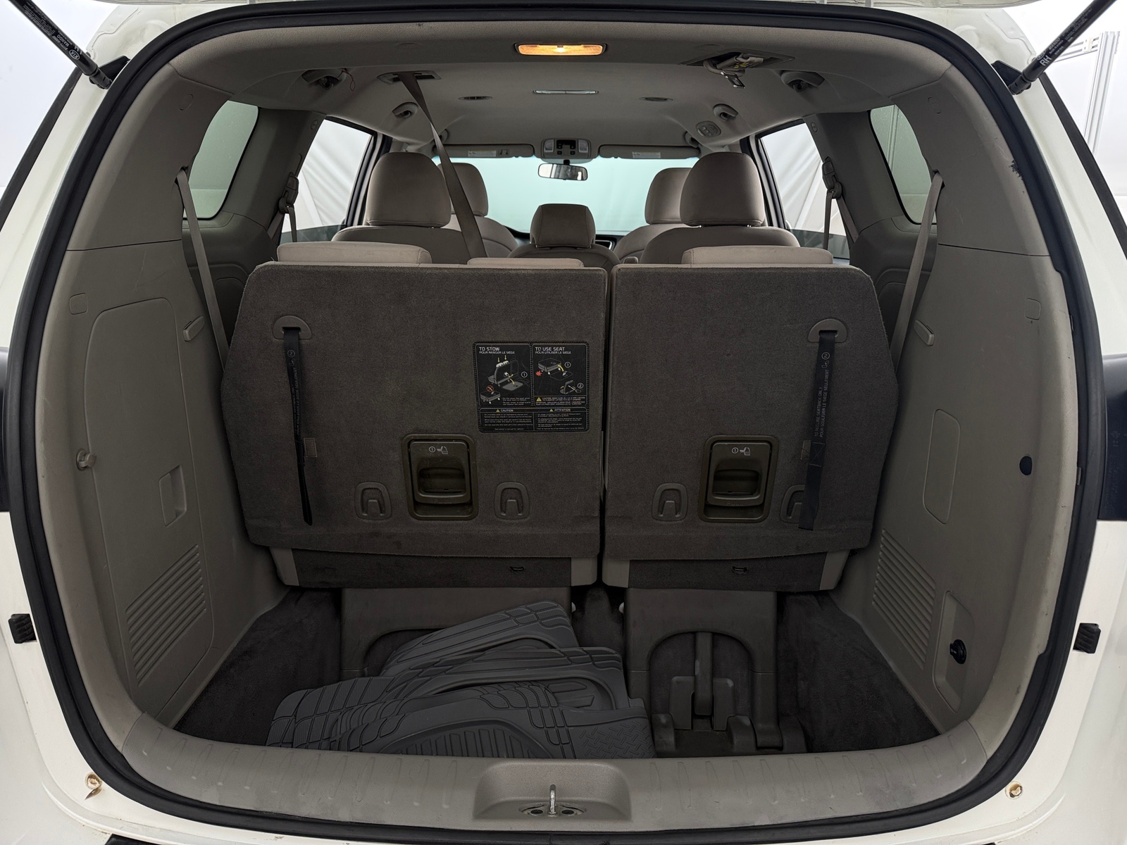 Thumbnail: 2021 Kia Sedona - 7