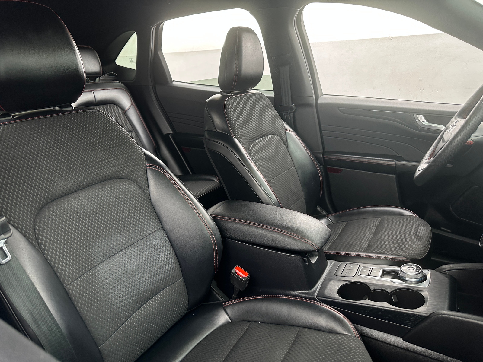 Thumbnail: 2023 Ford Escape - 2