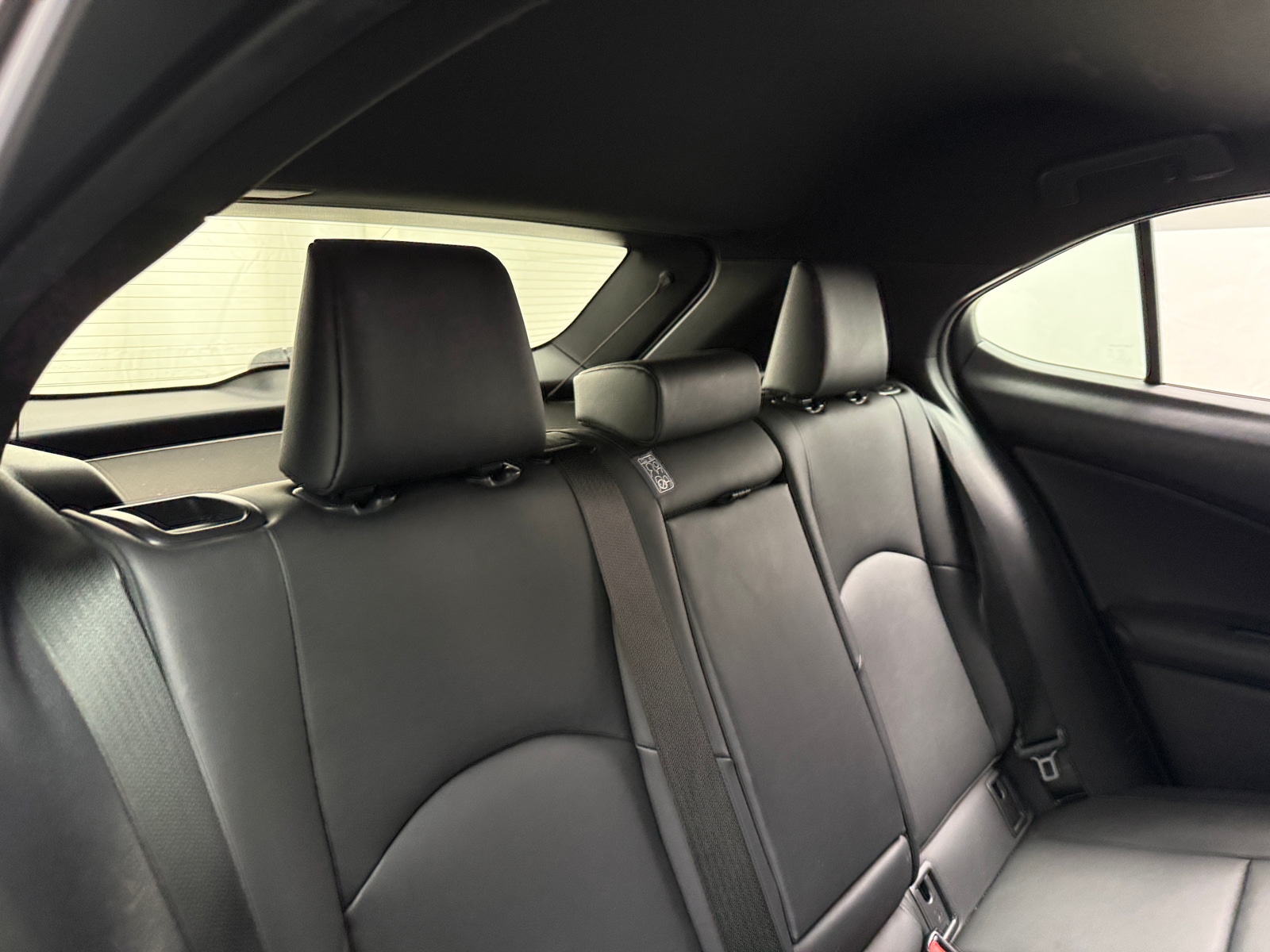 Thumbnail: 2020 Lexus UX - 5