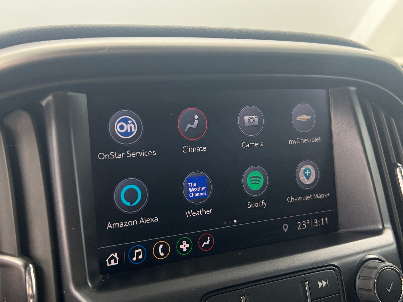 Thumbnail: 2022 Chevrolet Colorado - 4