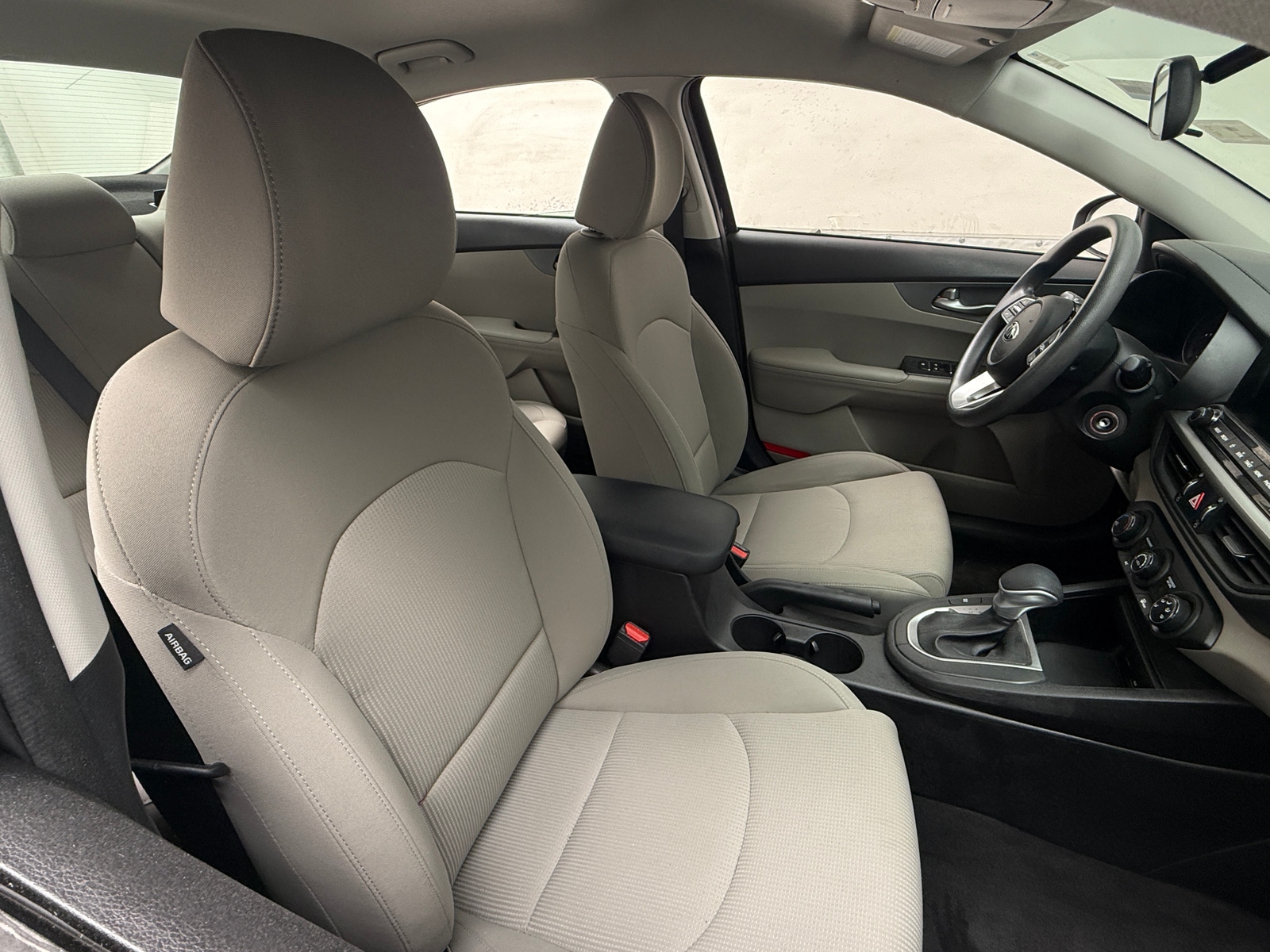 Thumbnail: 2021 Kia Forte - 2