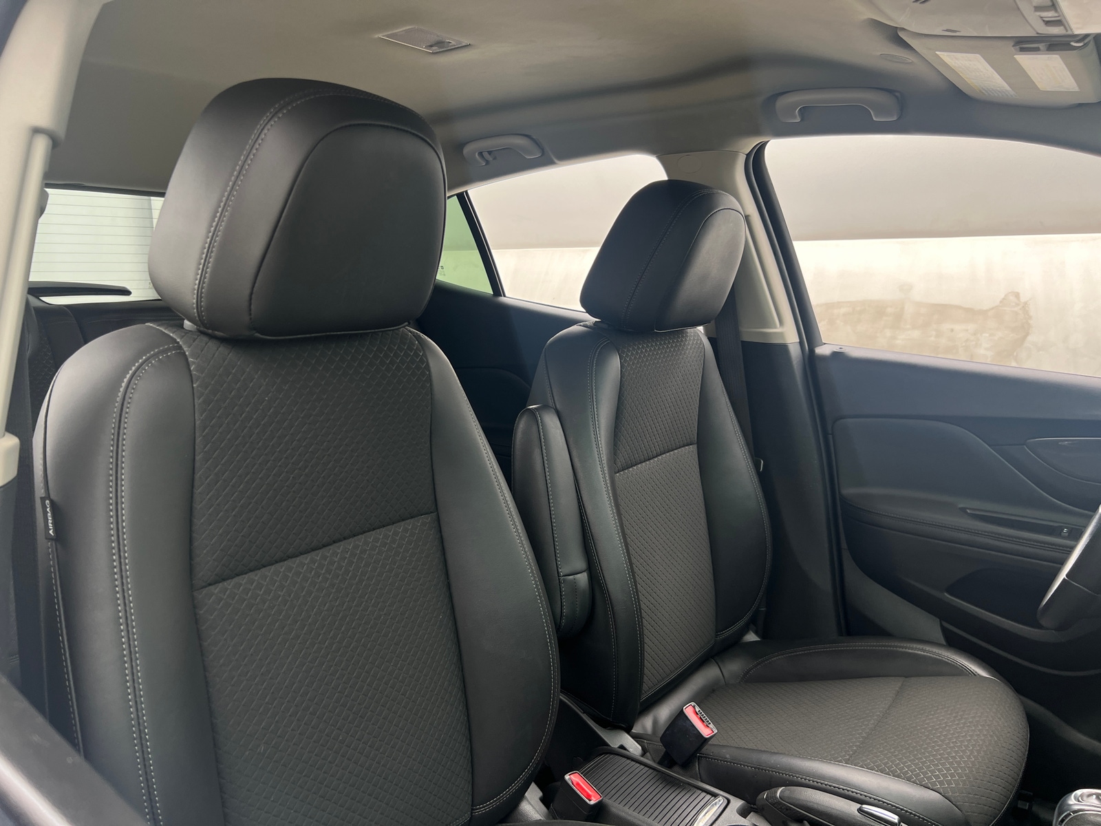 Thumbnail: 2022 Buick Encore - 2