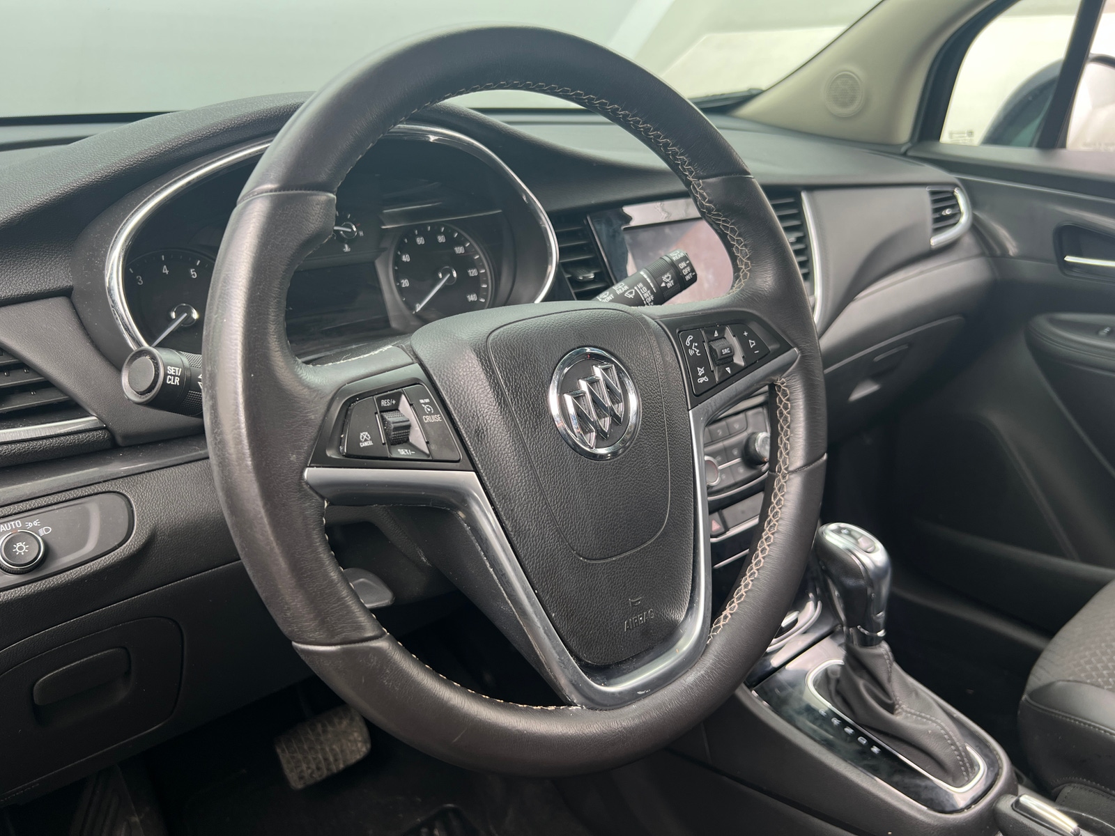 Thumbnail: 2022 Buick Encore - 5