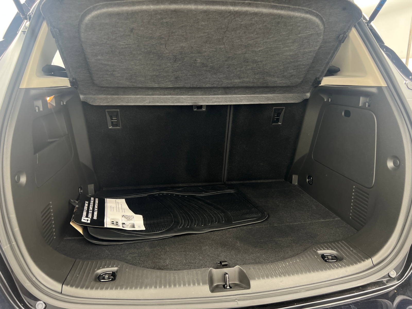 Thumbnail: 2022 Buick Encore - 7