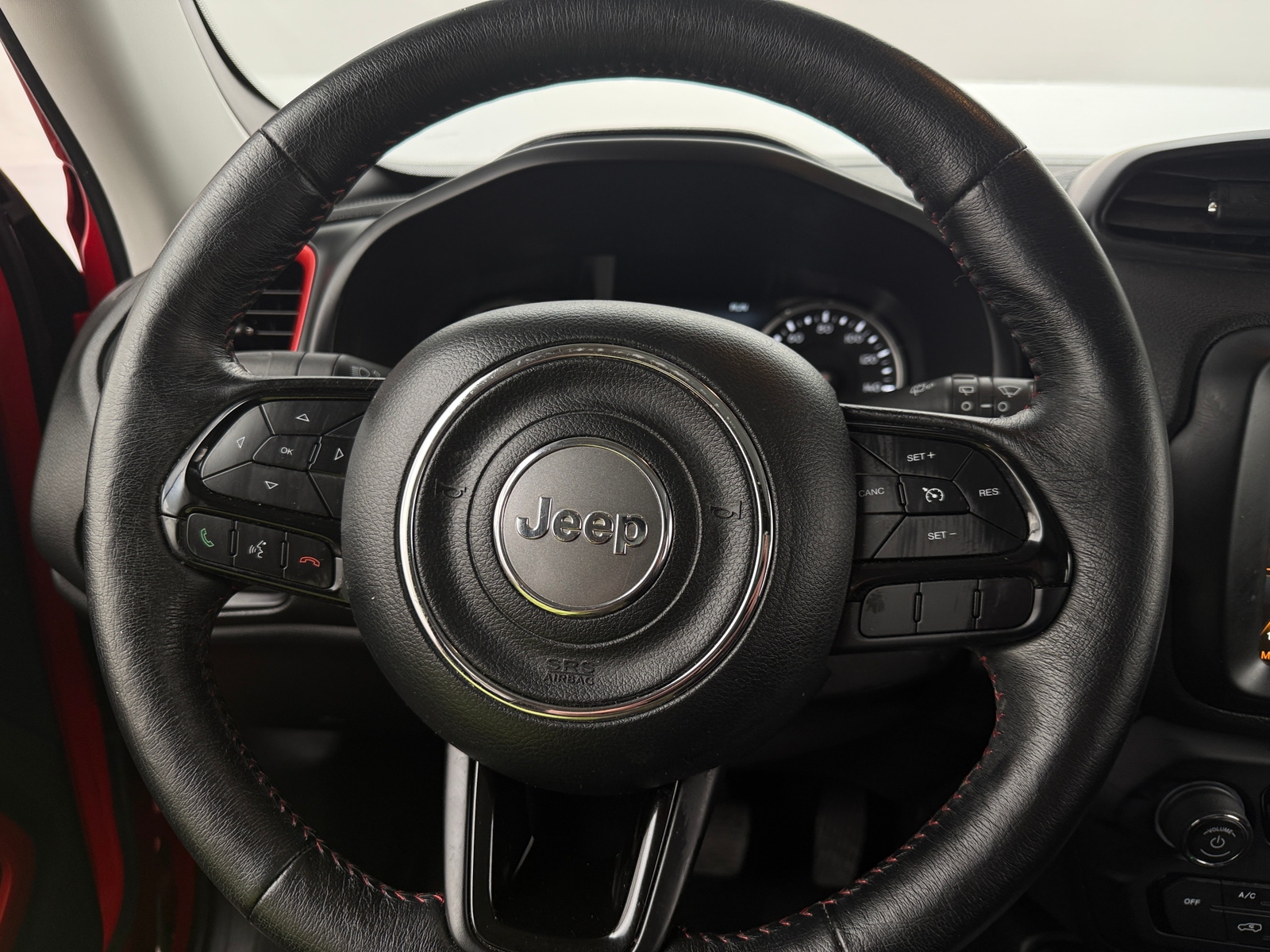 Thumbnail: 2022 Jeep Renegade - 5