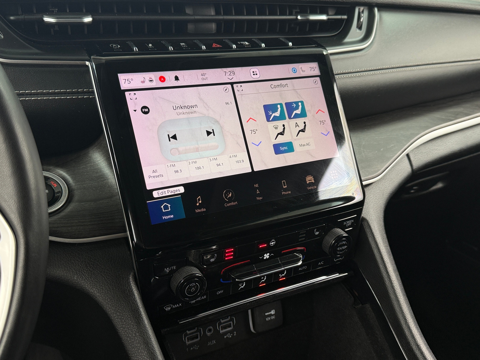 Thumbnail: 2021 Jeep Grand Cherokee L - 3