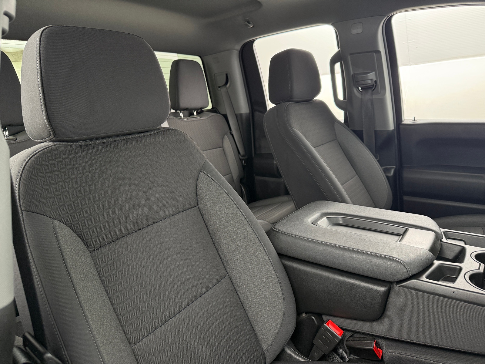 Thumbnail: 2024 Chevrolet Silverado 1500 - 2