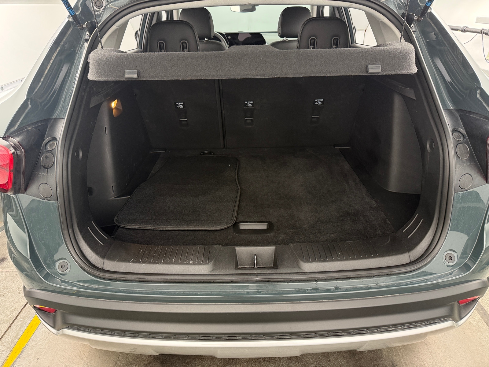 Thumbnail: 2025 Chevrolet Trax - 7