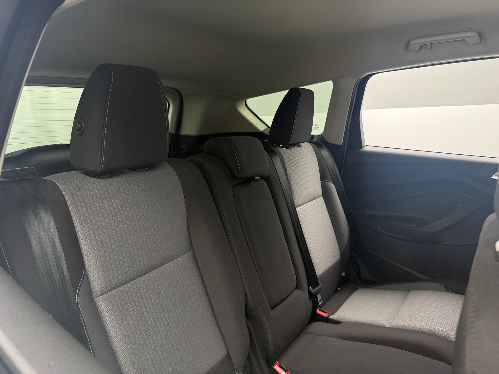 Thumbnail: 2018 Ford Escape - 6