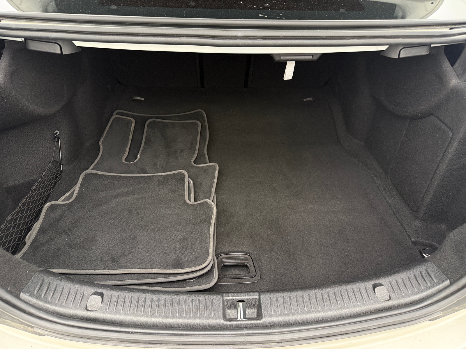 Thumbnail: 2019 Mercedes-Benz E-Class - 6