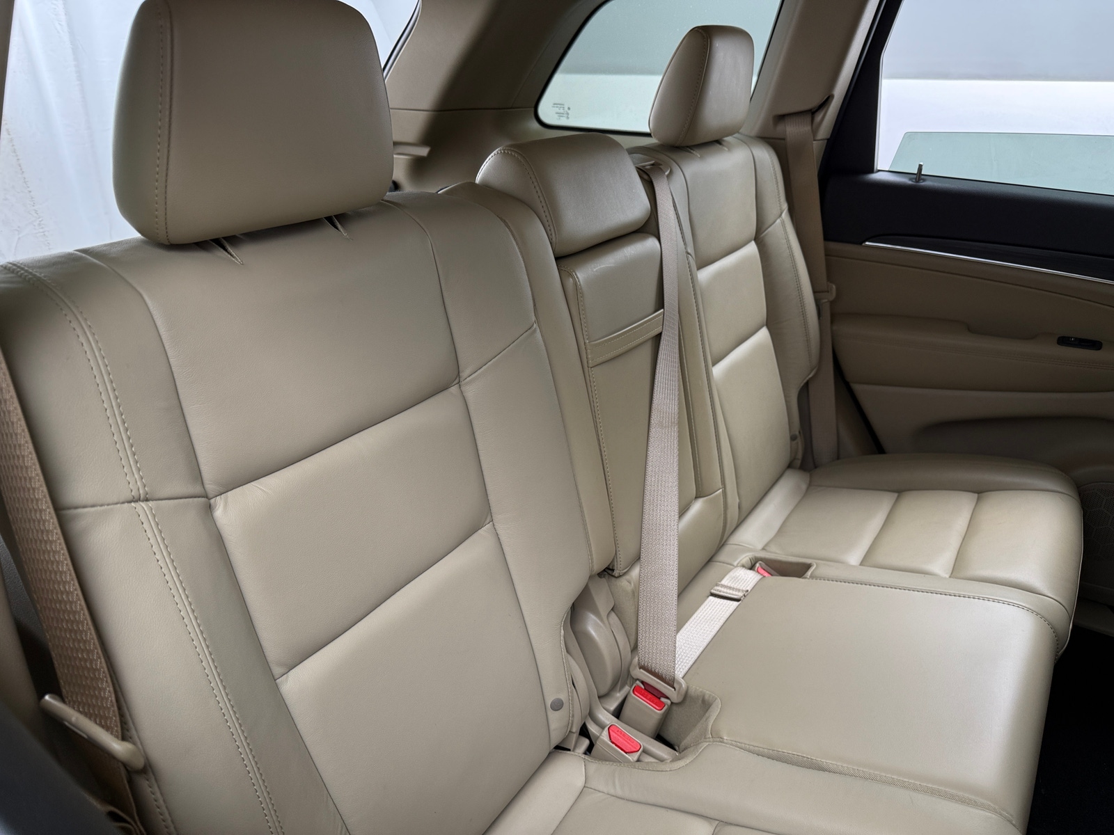 Thumbnail: 2020 Jeep Grand Cherokee - 5