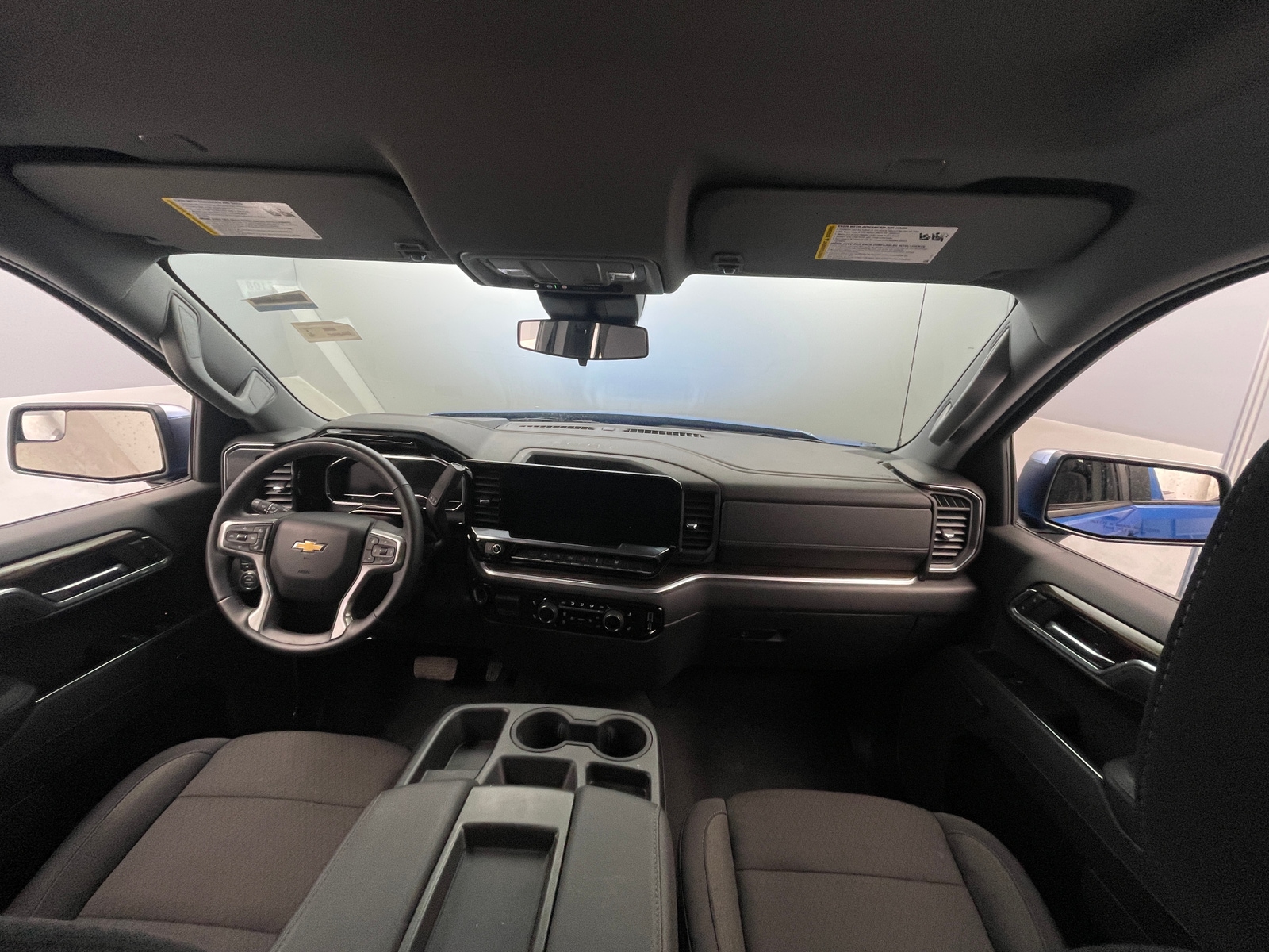 Thumbnail: 2025 Chevrolet Silverado 1500 - 3