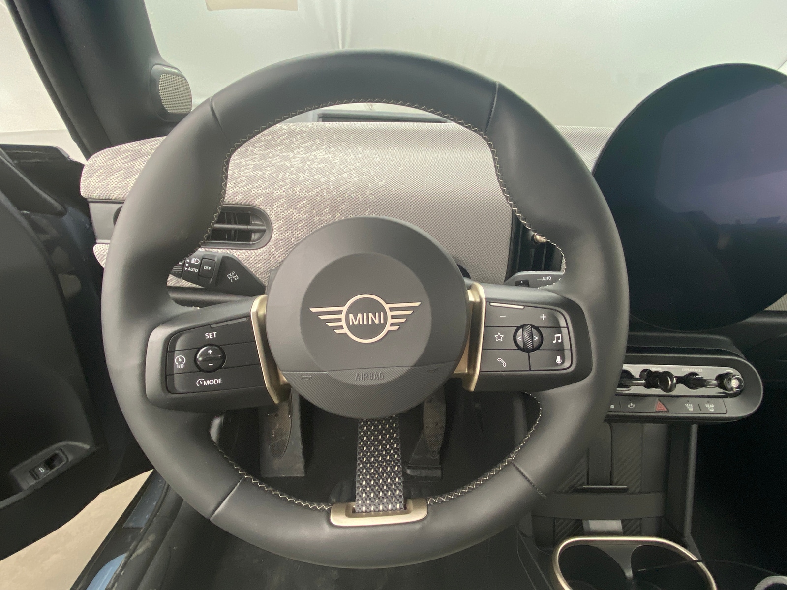 Thumbnail: 2025 MINI Cooper Convertible - 5