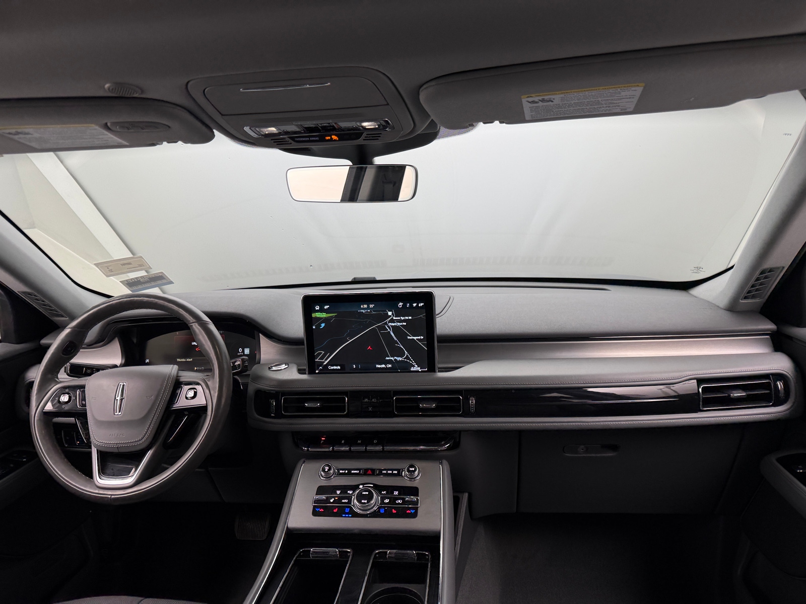 Thumbnail: 2021 Lincoln Aviator - 2