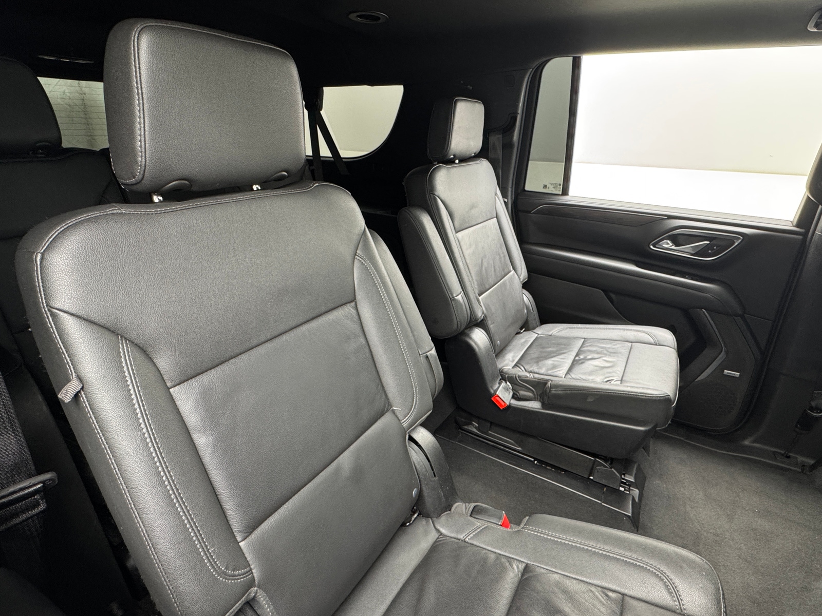 Thumbnail: 2023 Chevrolet Suburban - 5