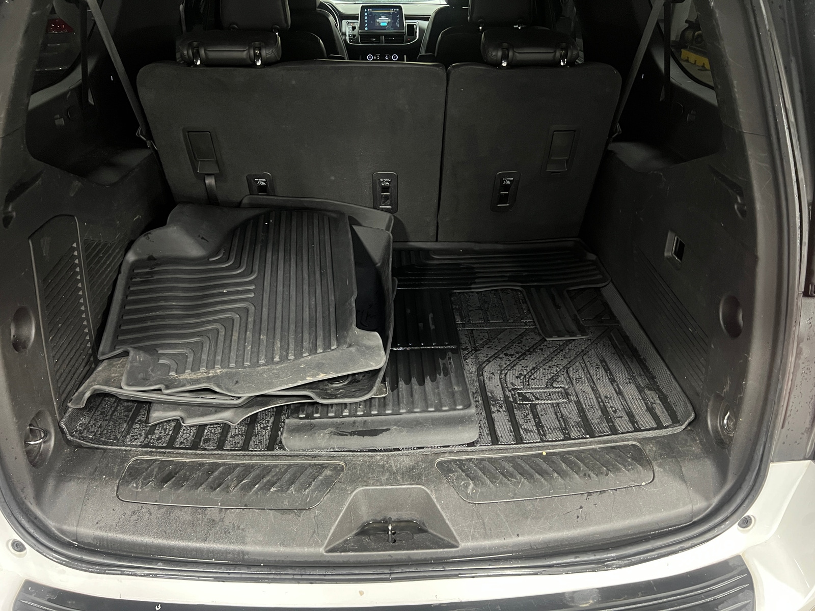 Thumbnail: 2023 Chevrolet Suburban - 6