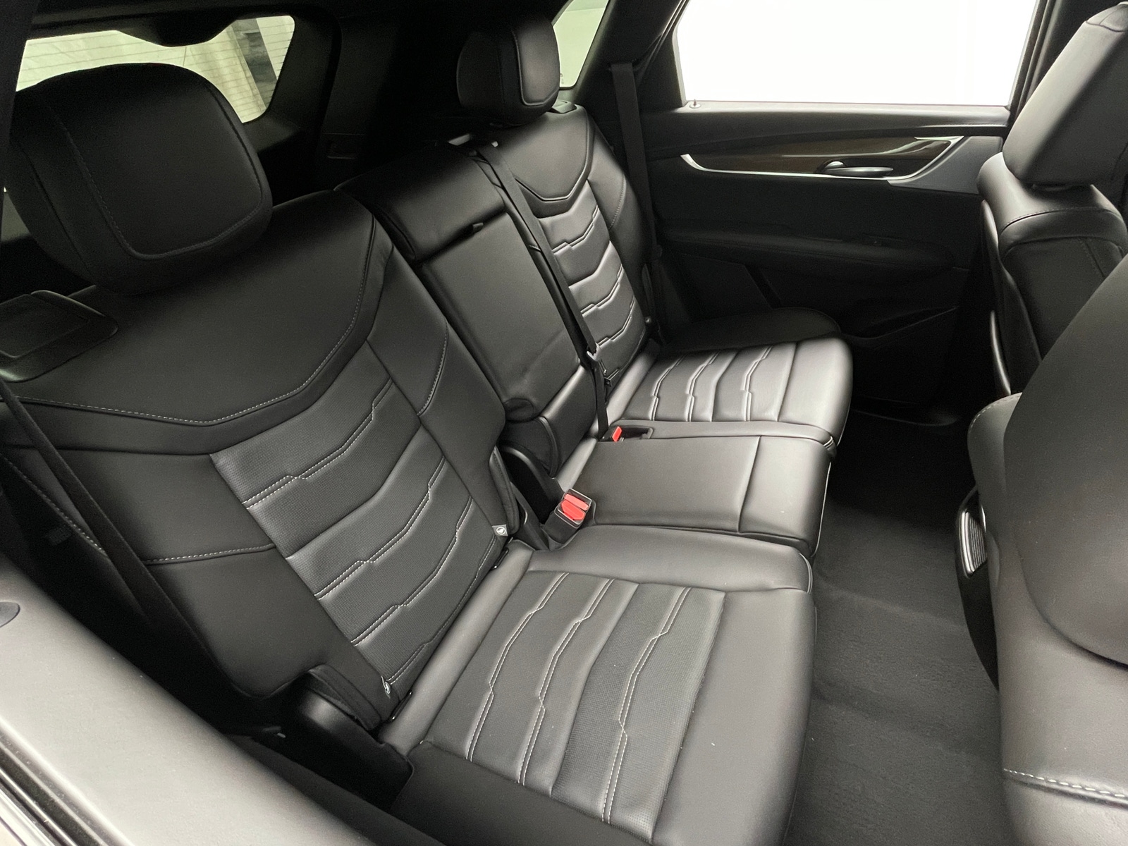 Thumbnail: 2024 Cadillac XT5 - 5