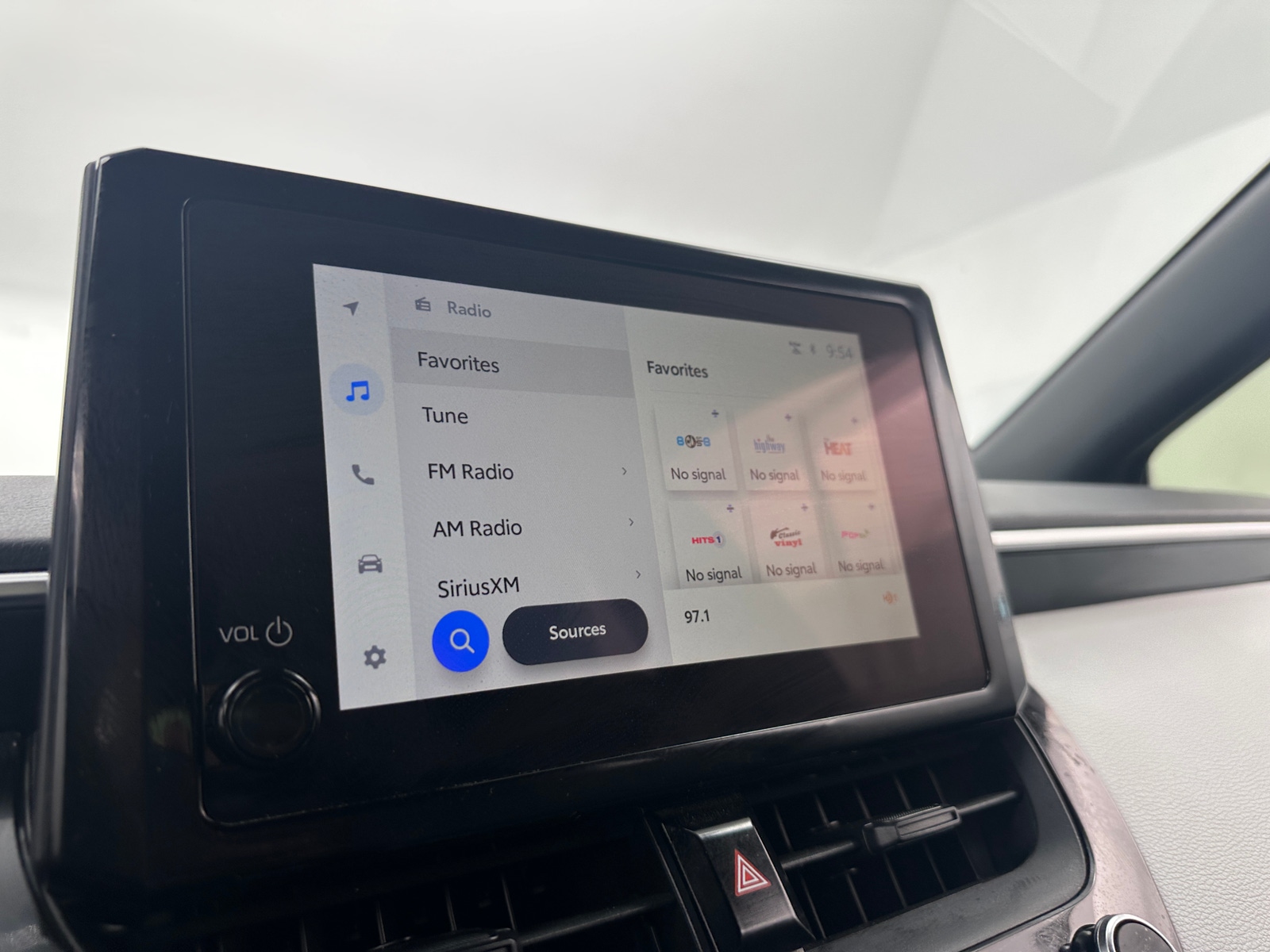 Thumbnail: 2025 Toyota Corolla - 4