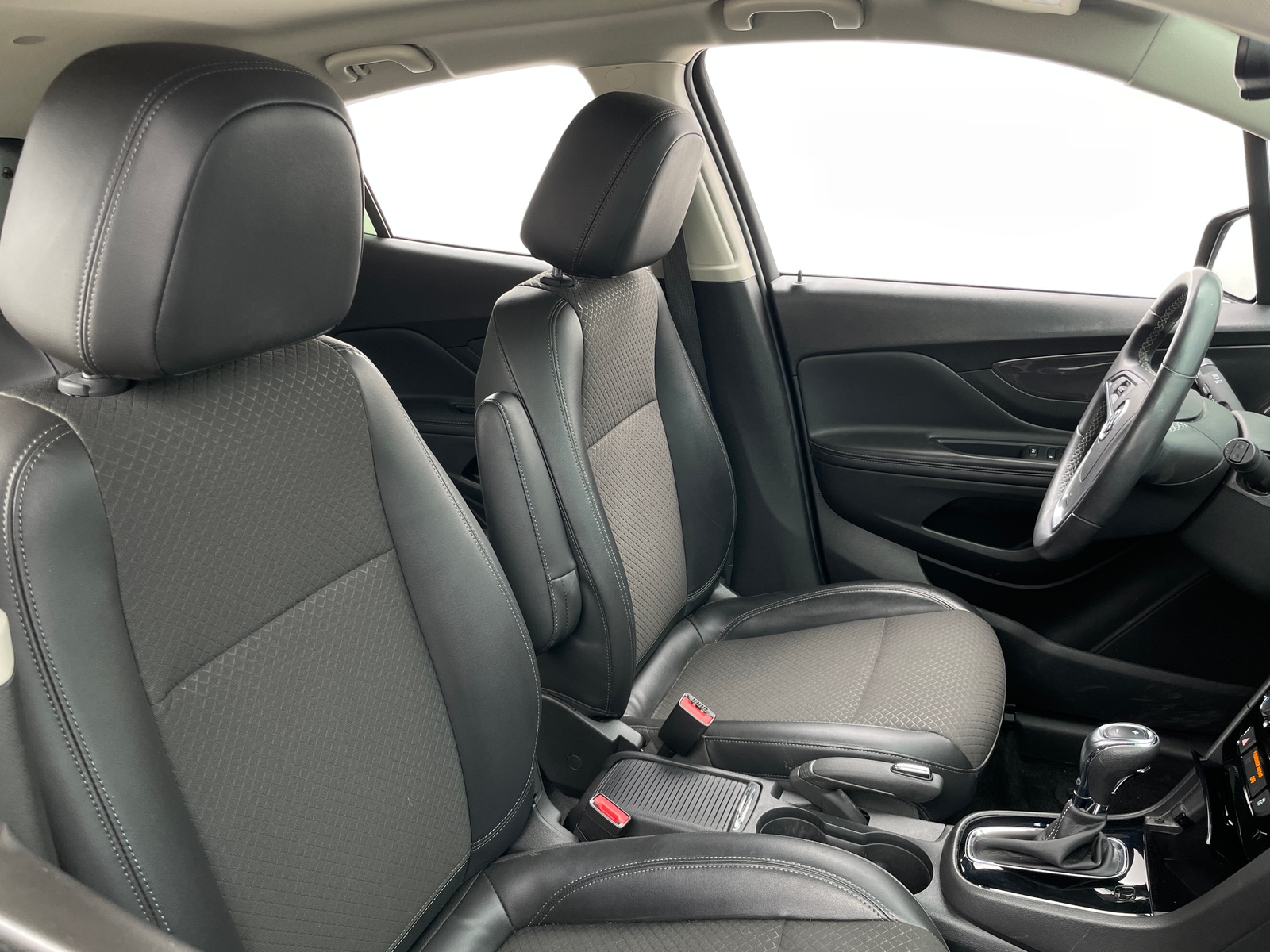 Thumbnail: 2020 Buick Encore - 2