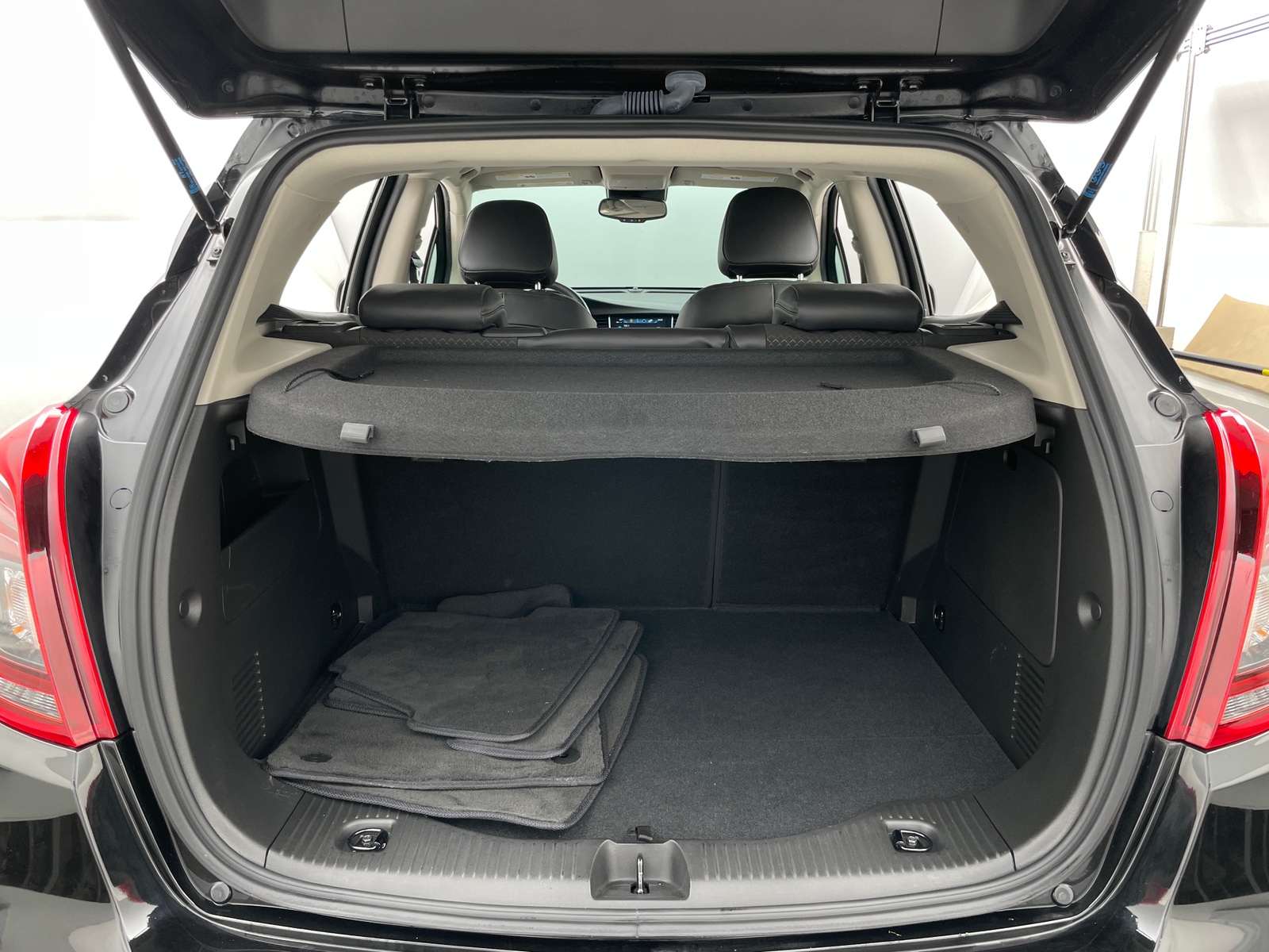 Thumbnail: 2020 Buick Encore - 7