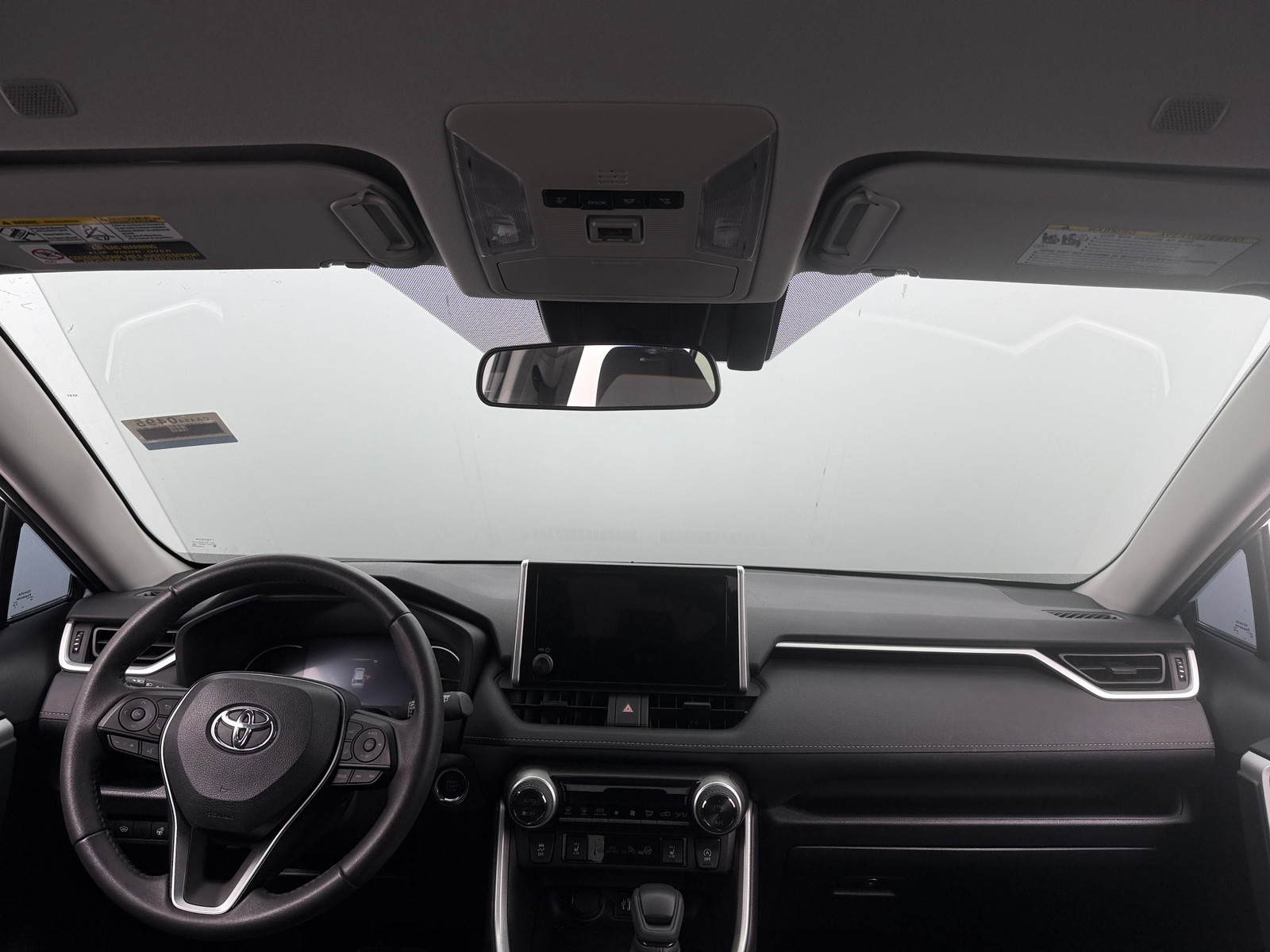 Thumbnail: 2025 Toyota RAV4 - 3