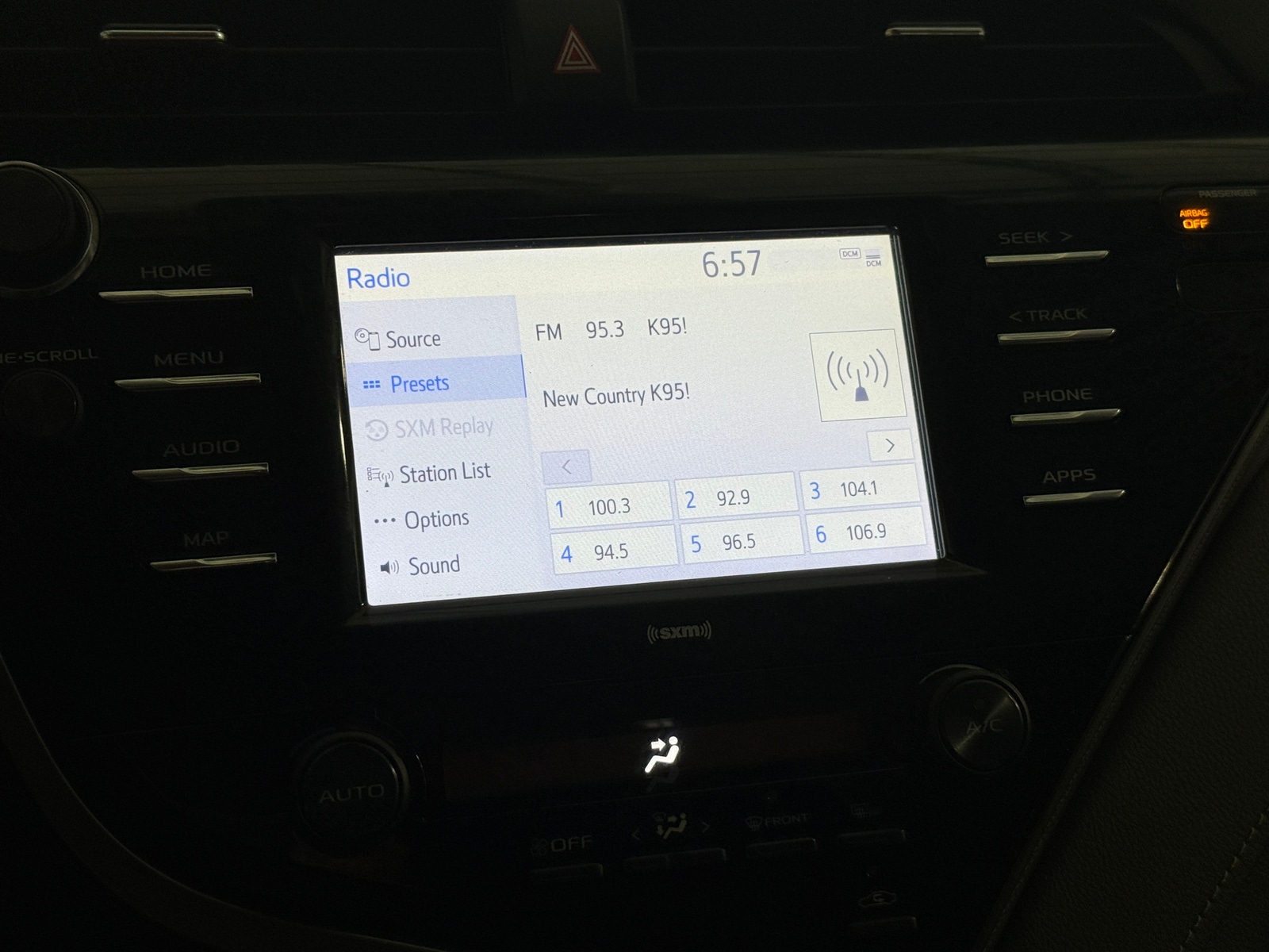 Thumbnail: 2020 Toyota Camry - 3