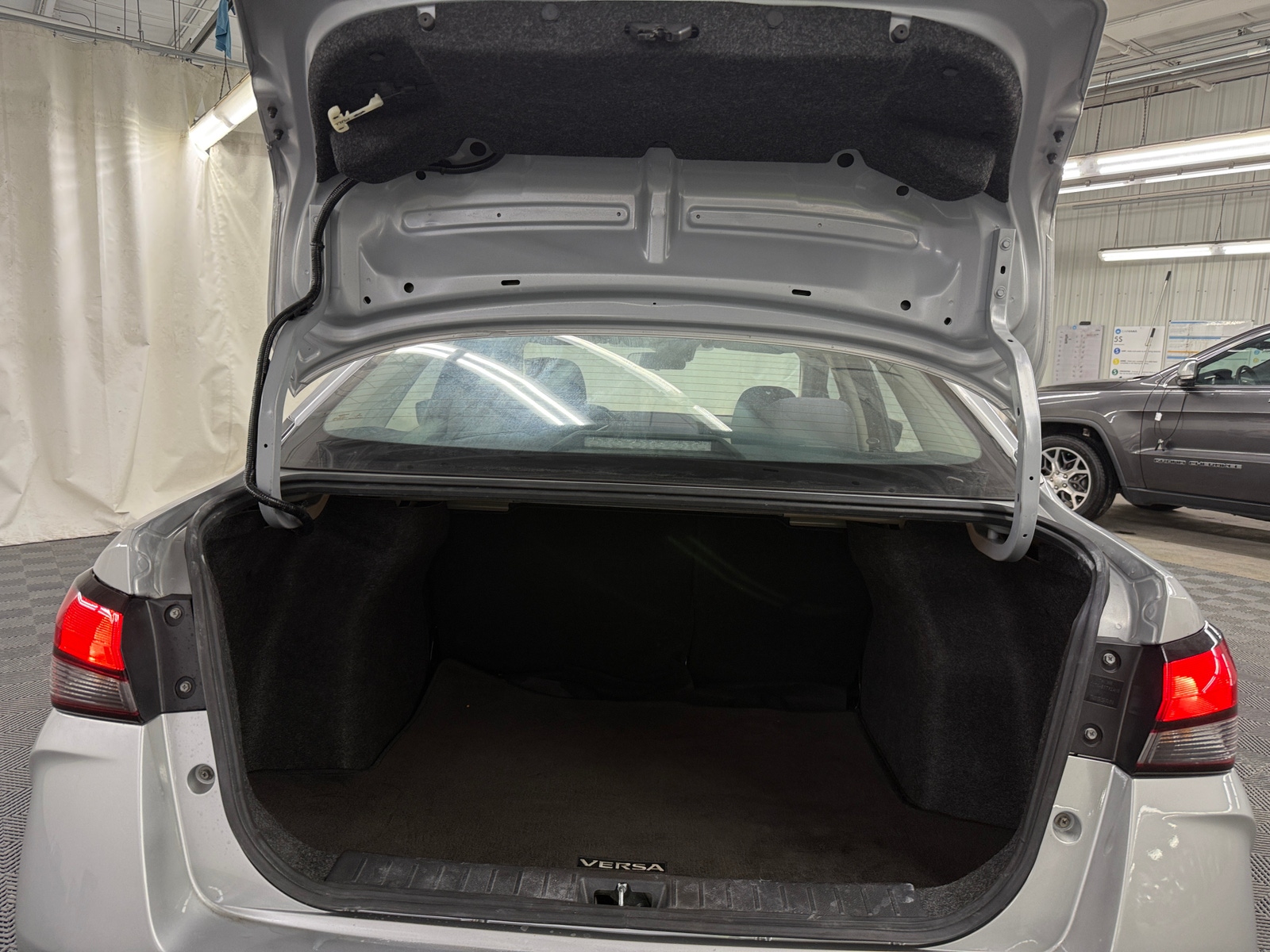 Thumbnail: 2021 Nissan Versa - 7