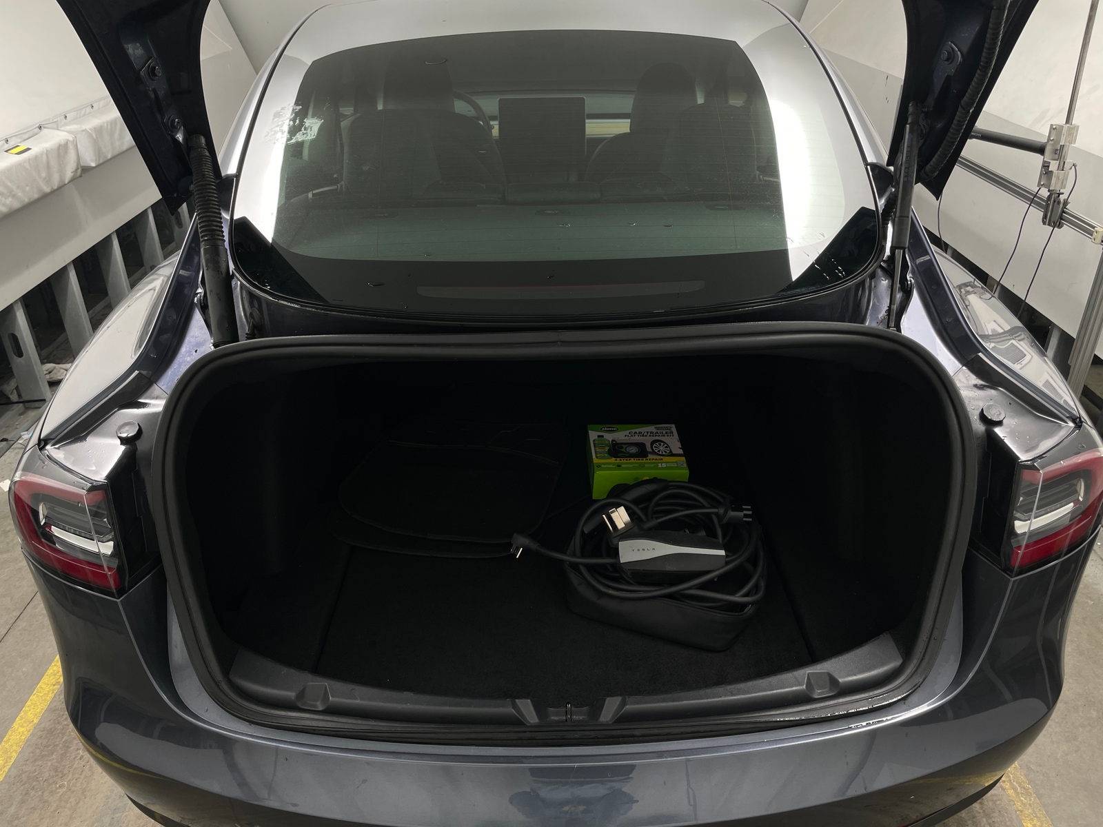 Thumbnail: 2023 Tesla Model 3 - 6