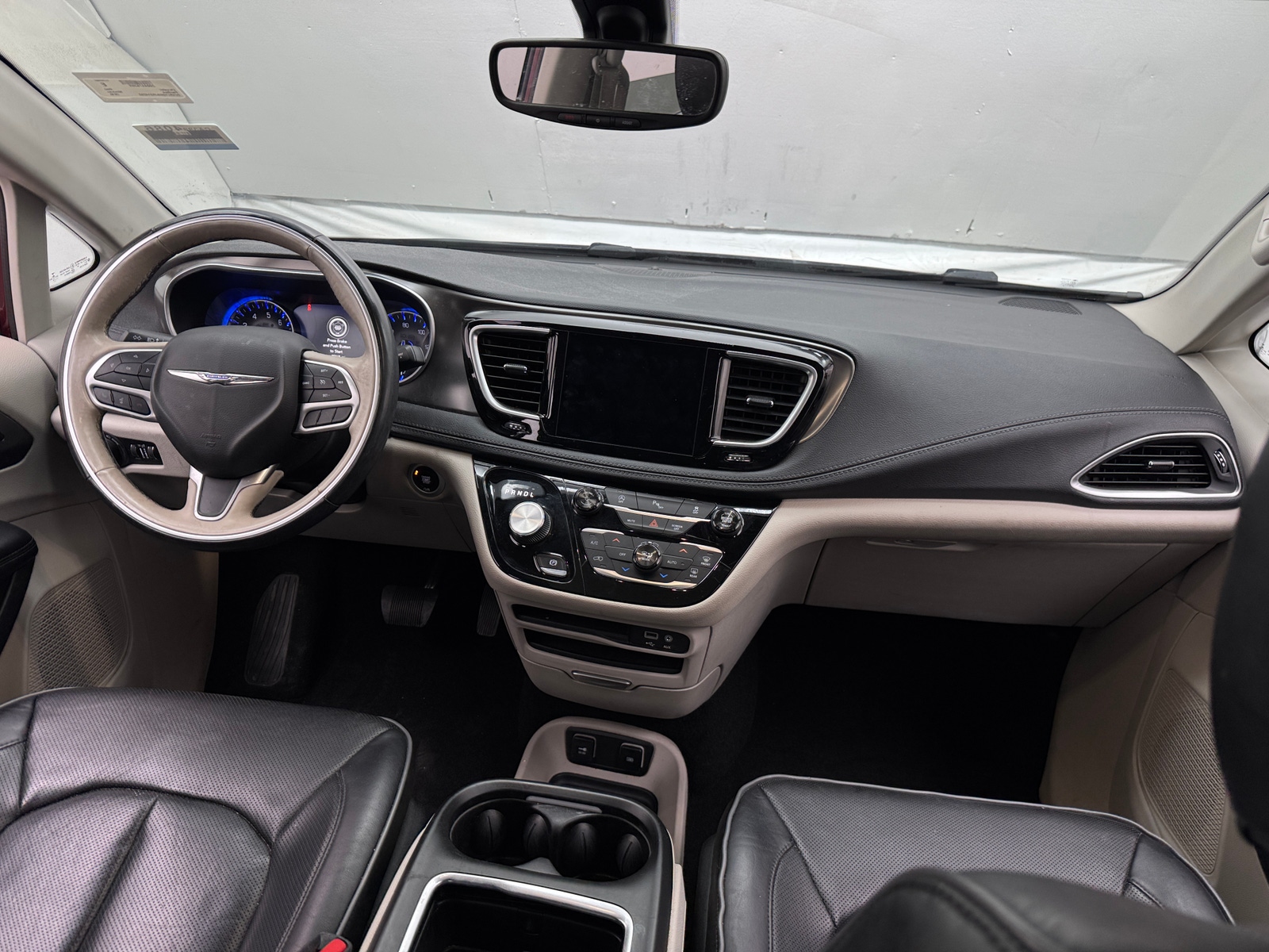 Thumbnail: 2018 Chrysler Pacifica - 2