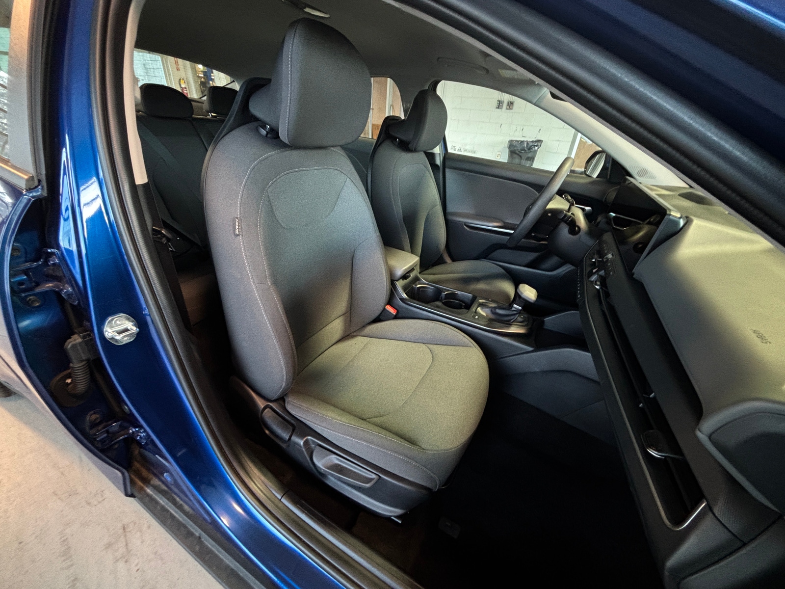 Thumbnail: 2025 Kia K4 - 2