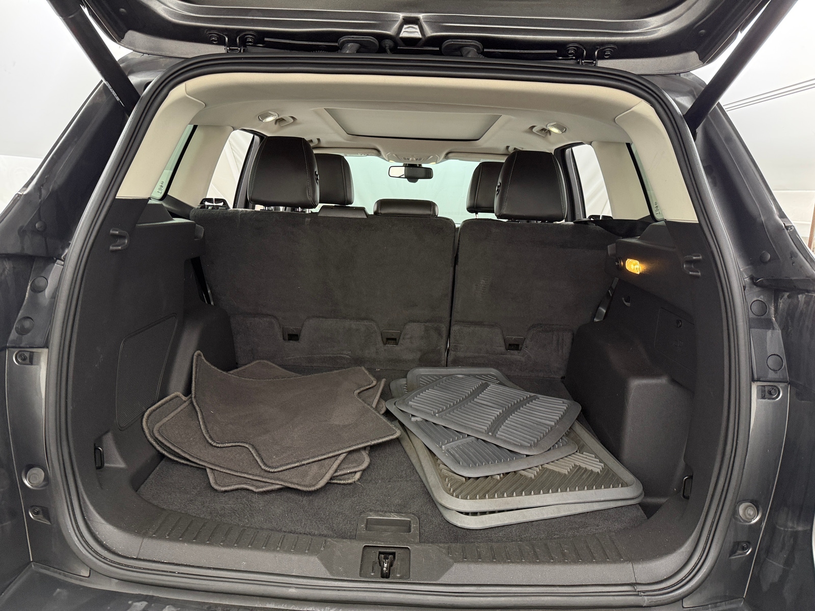 Thumbnail: 2015 Ford Escape - 6