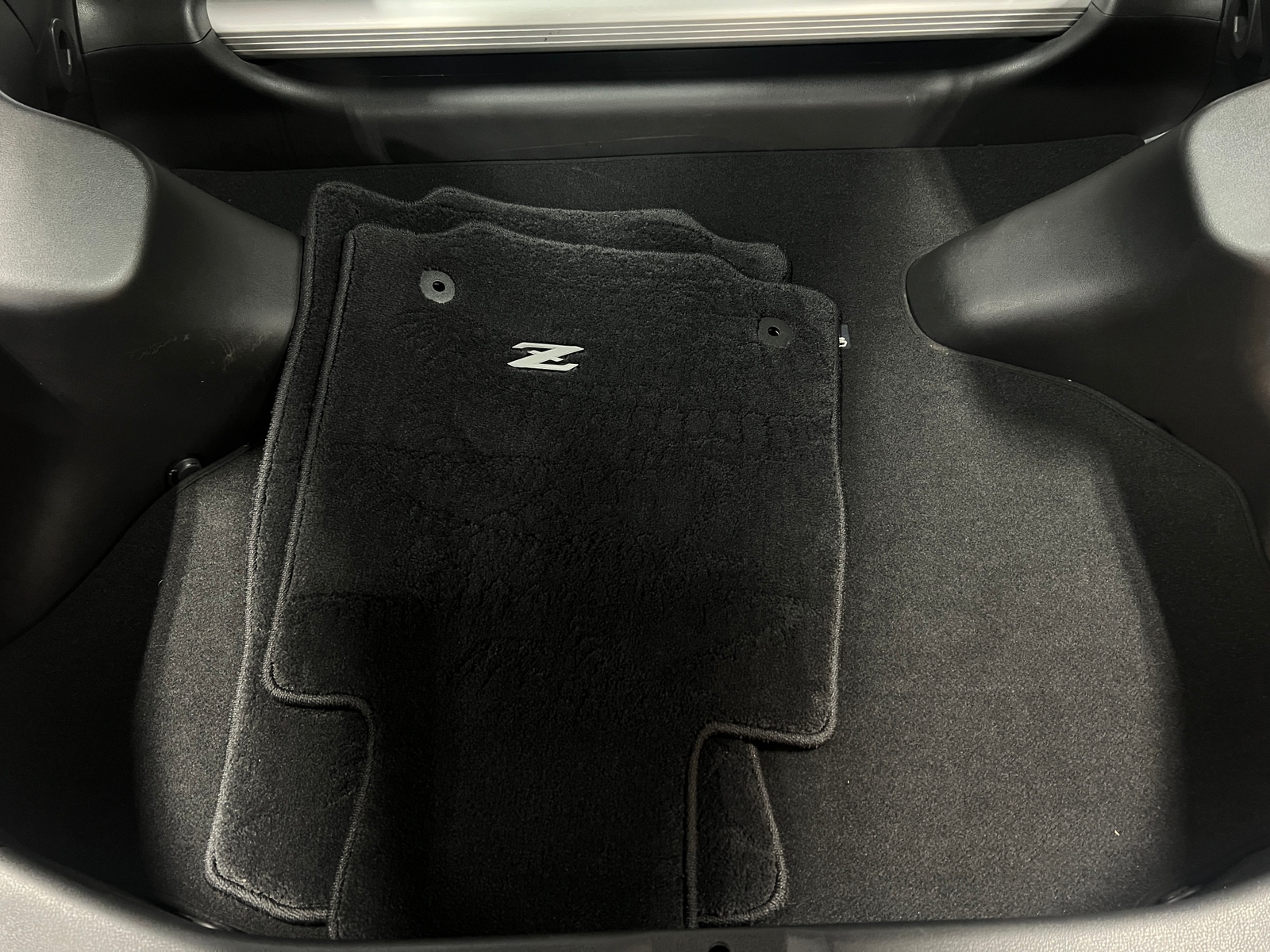 Thumbnail: 2024 Nissan Z - 4