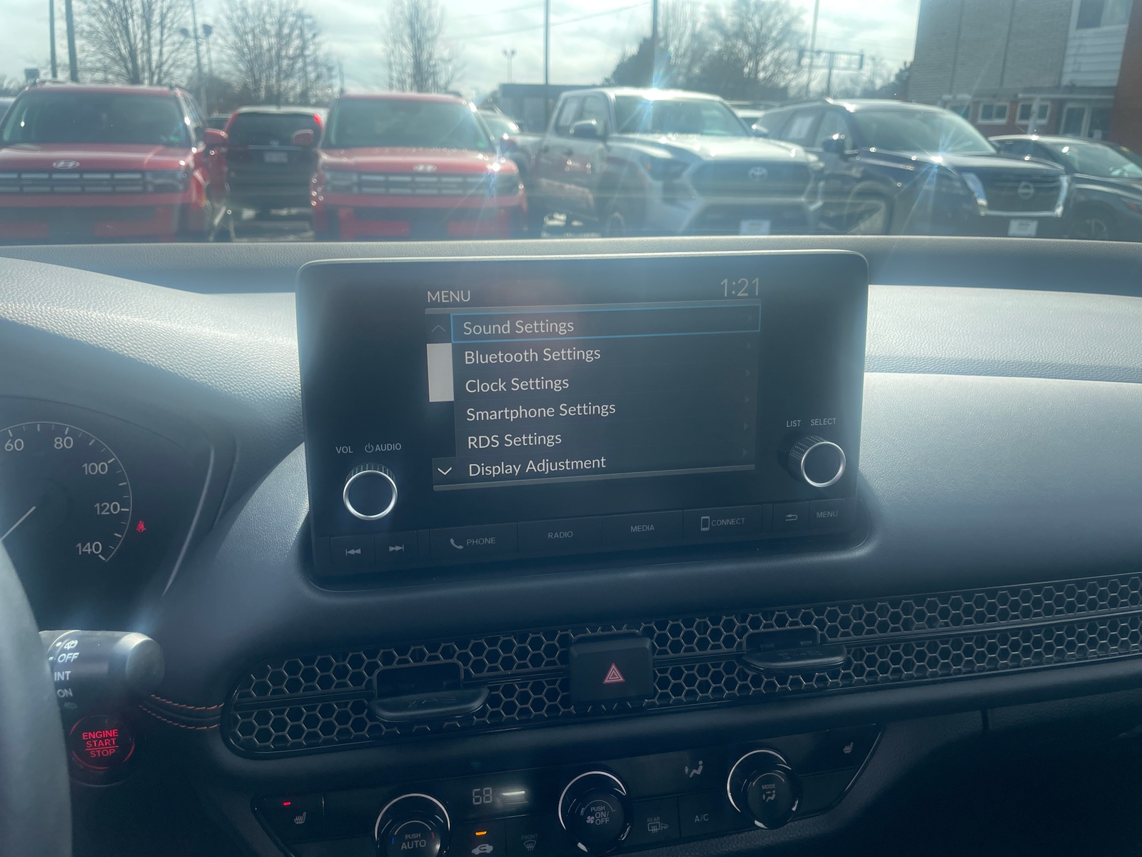 Thumbnail: 2025 Honda HR-V - 4