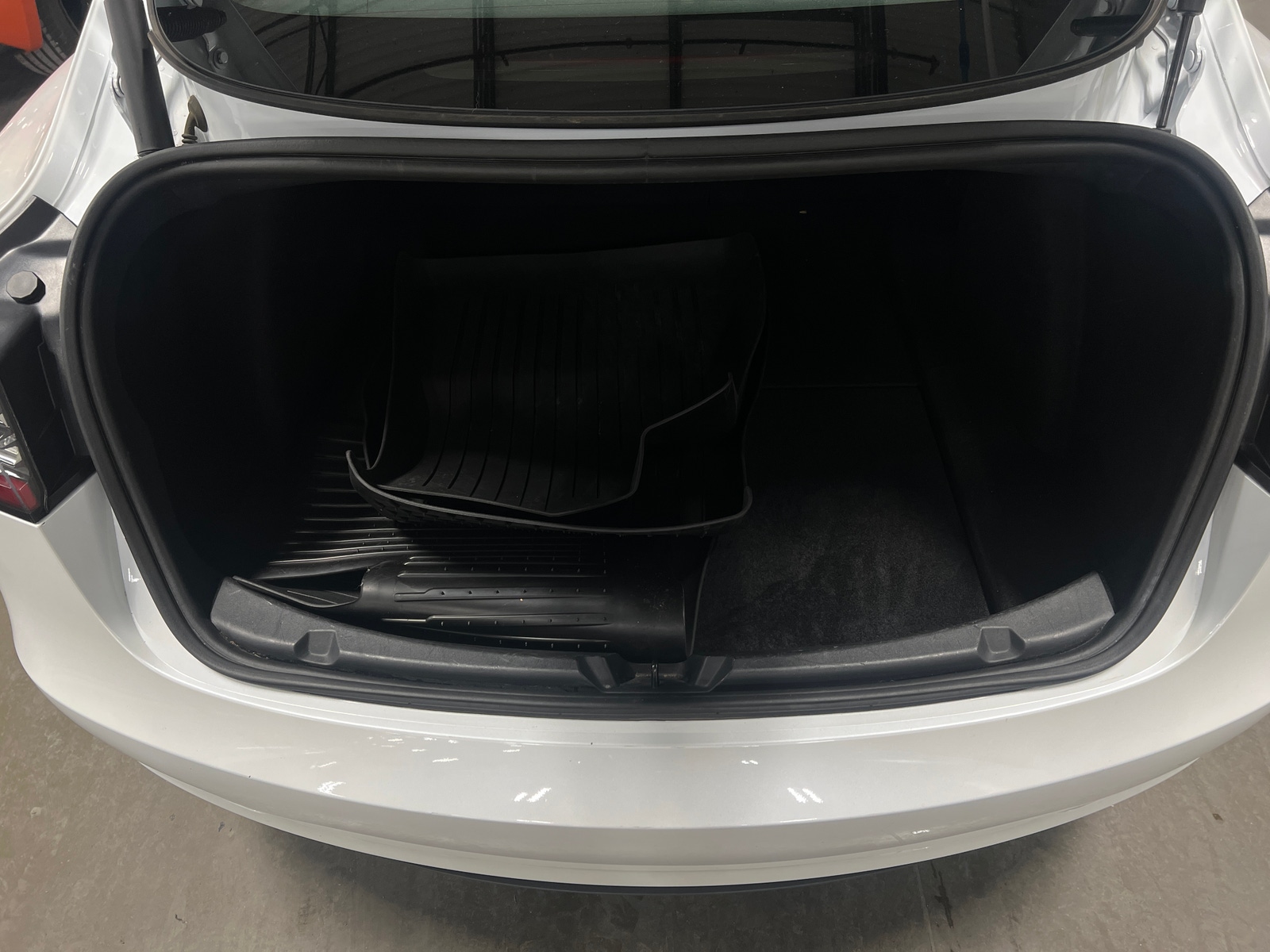 Thumbnail: 2023 Tesla Model 3 - 6