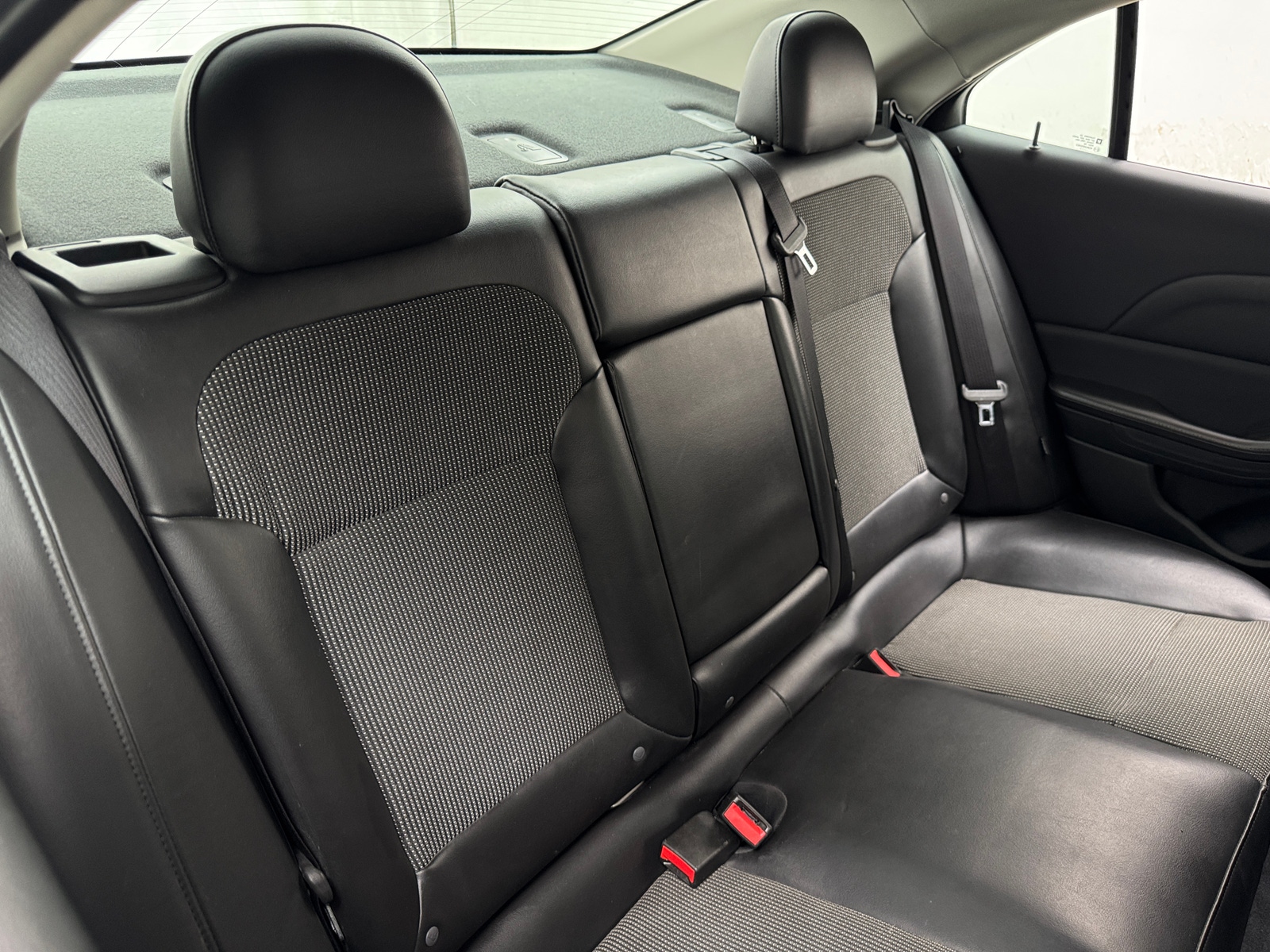 Thumbnail: 2015 Chevrolet Malibu - 6