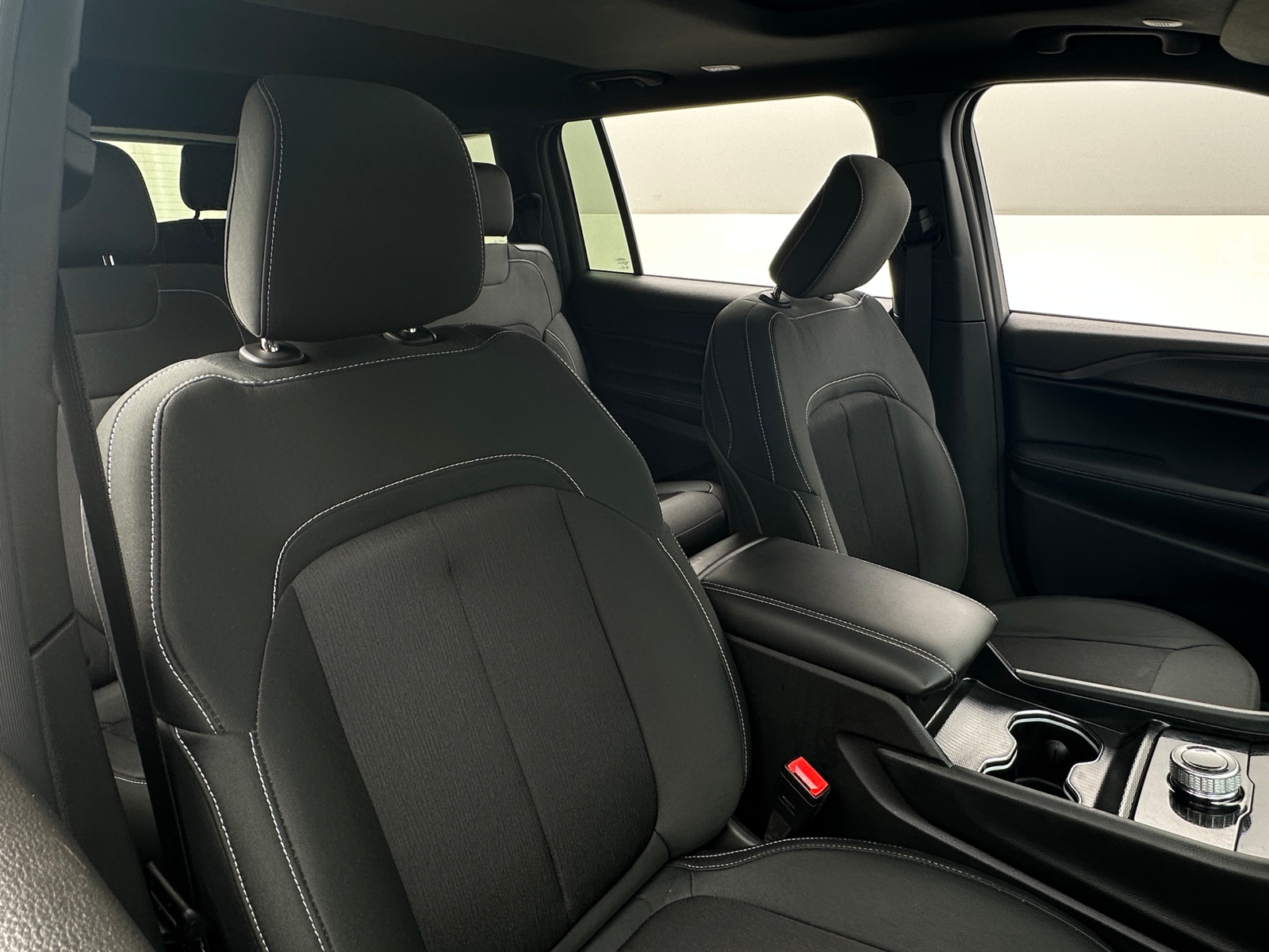 Thumbnail: 2025 Jeep Grand Cherokee L - 2