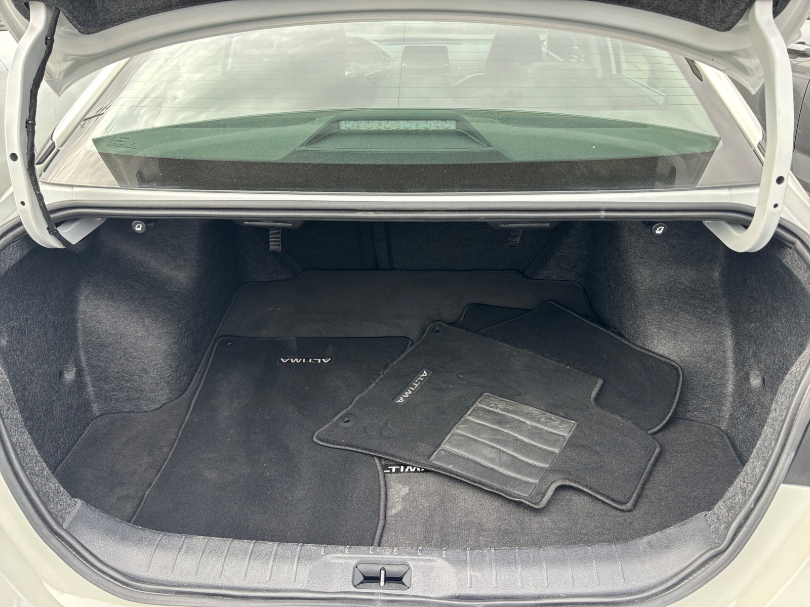 Thumbnail: 2025 Nissan Altima - 6