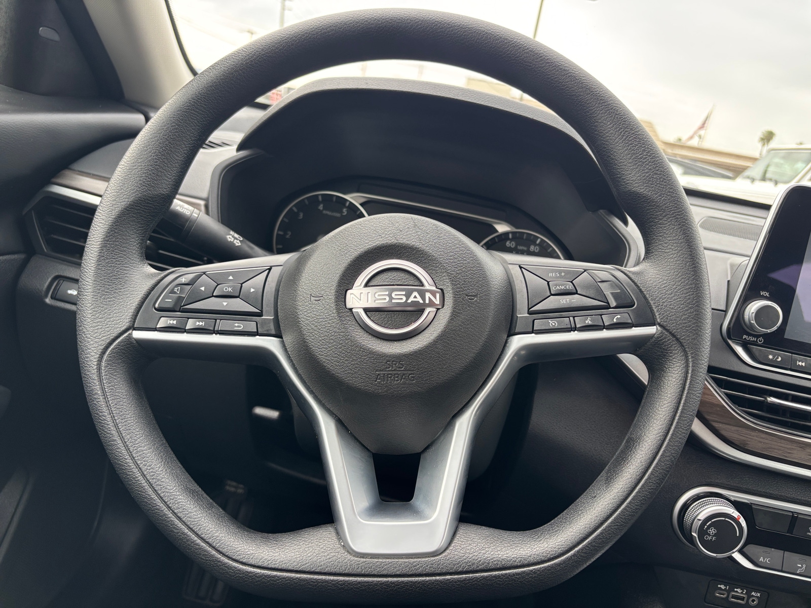 Thumbnail: 2025 Nissan Altima - 5