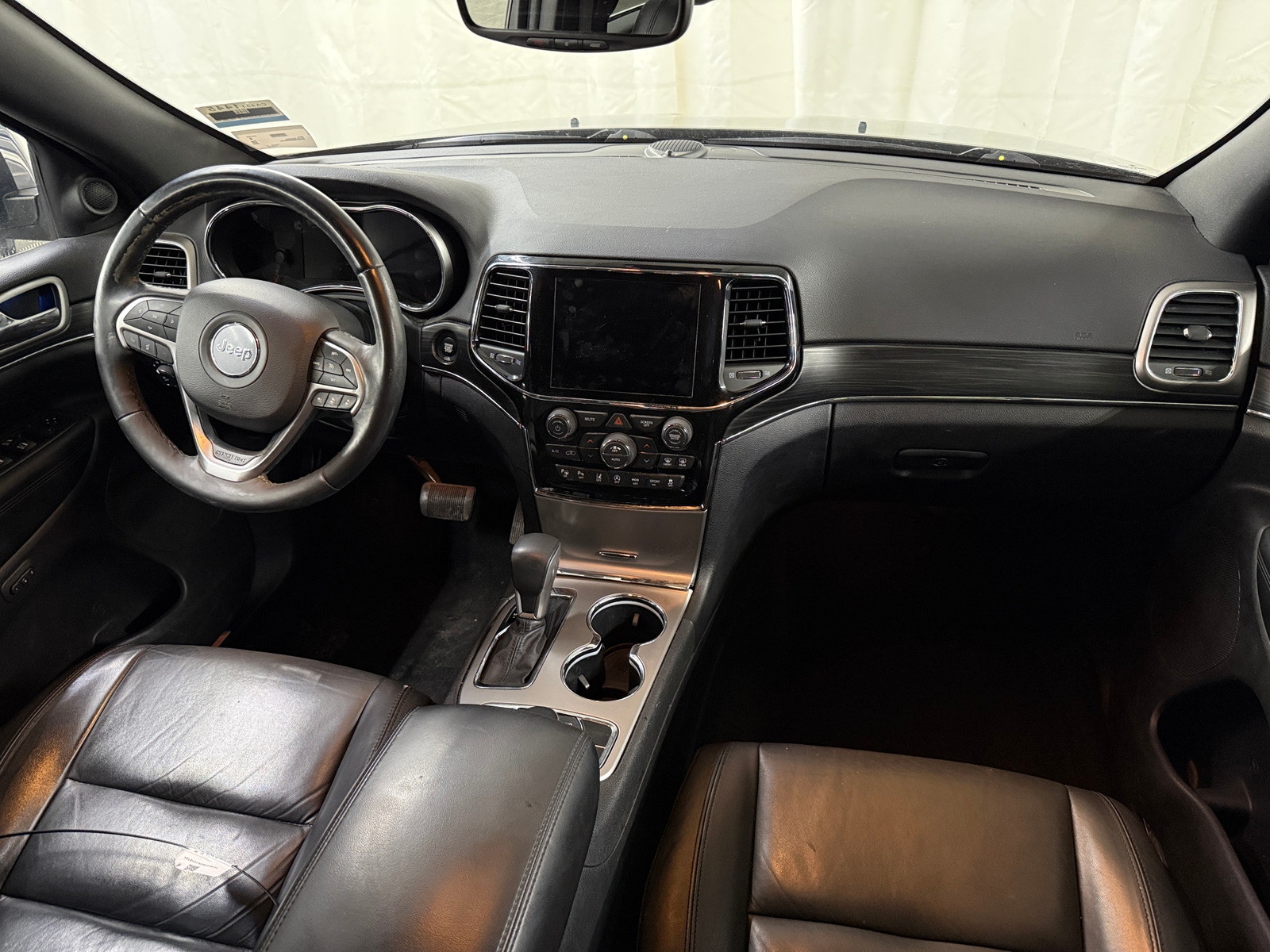 Thumbnail: 2019 Jeep Grand Cherokee - 2