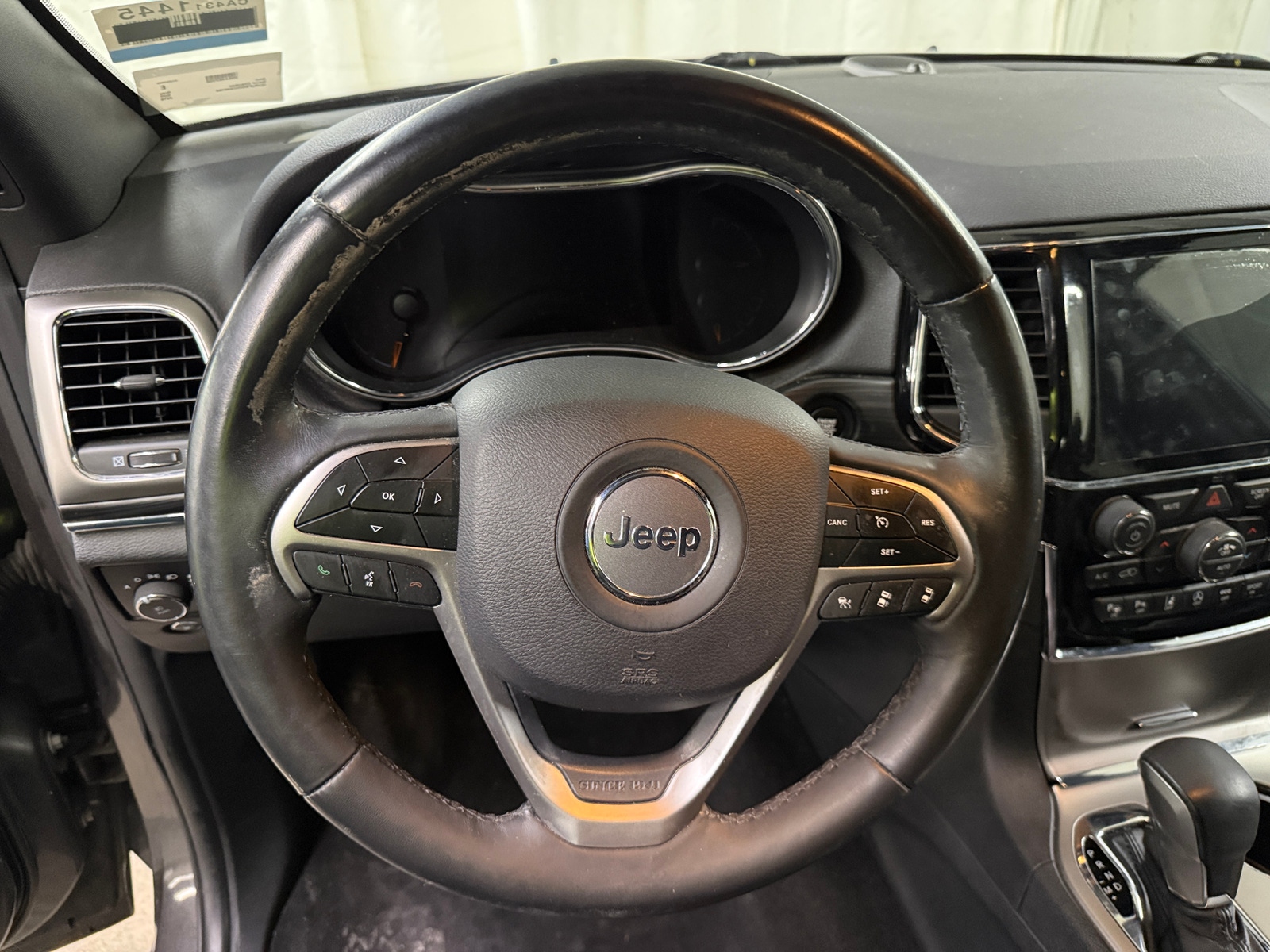 Thumbnail: 2019 Jeep Grand Cherokee - 4