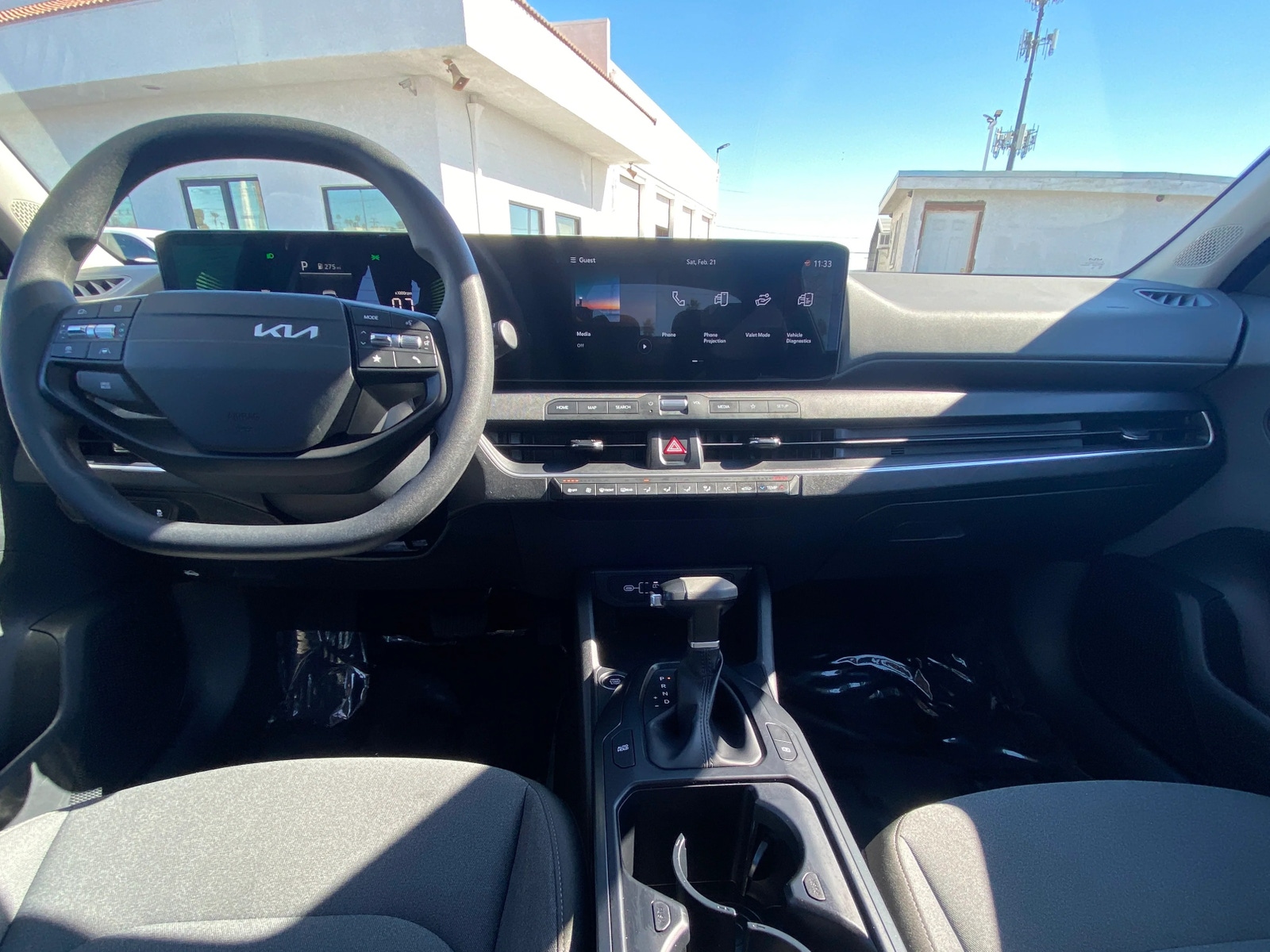 Thumbnail: 2025 Kia K4 - 3