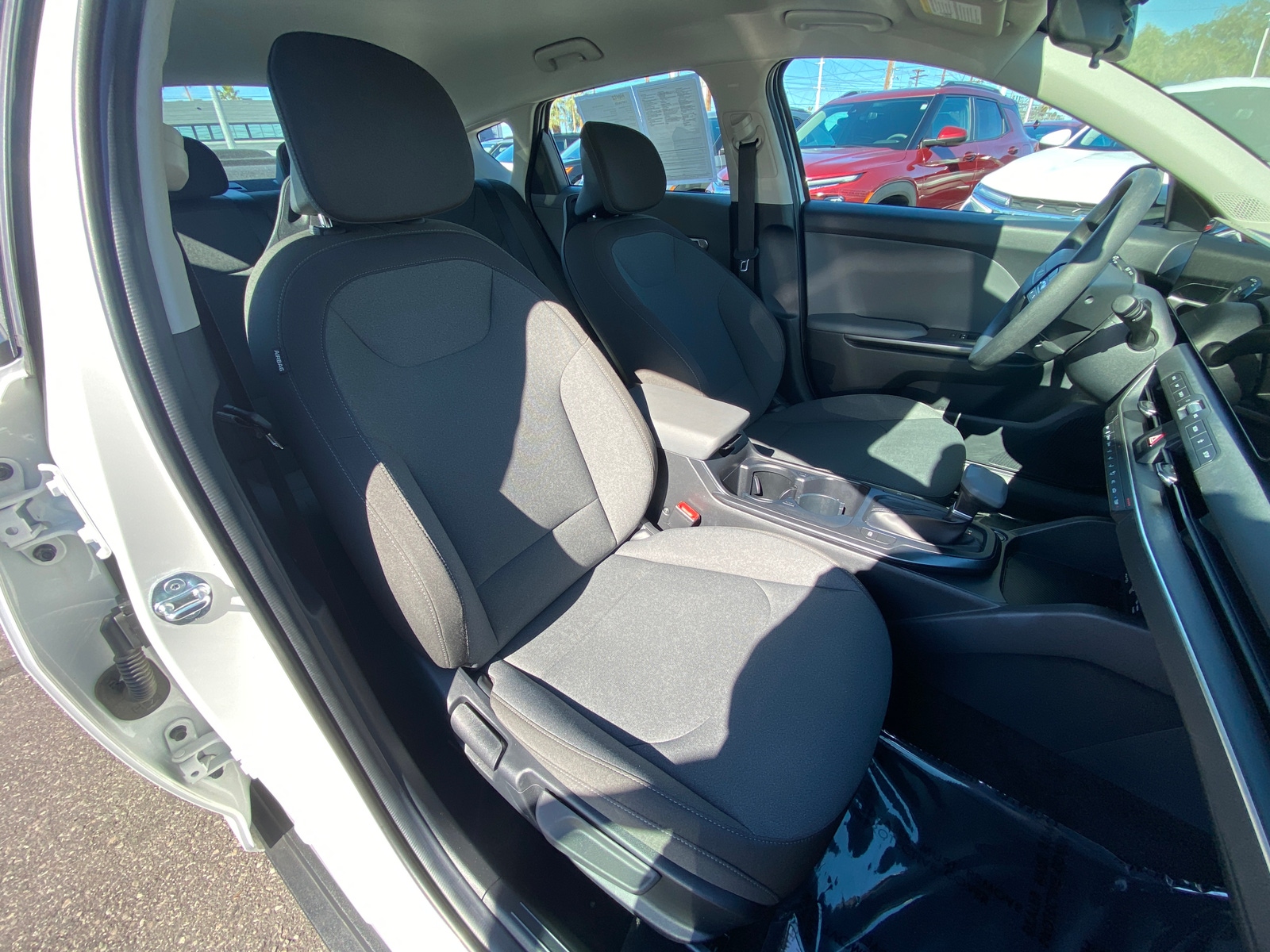 Thumbnail: 2025 Kia K4 - 2