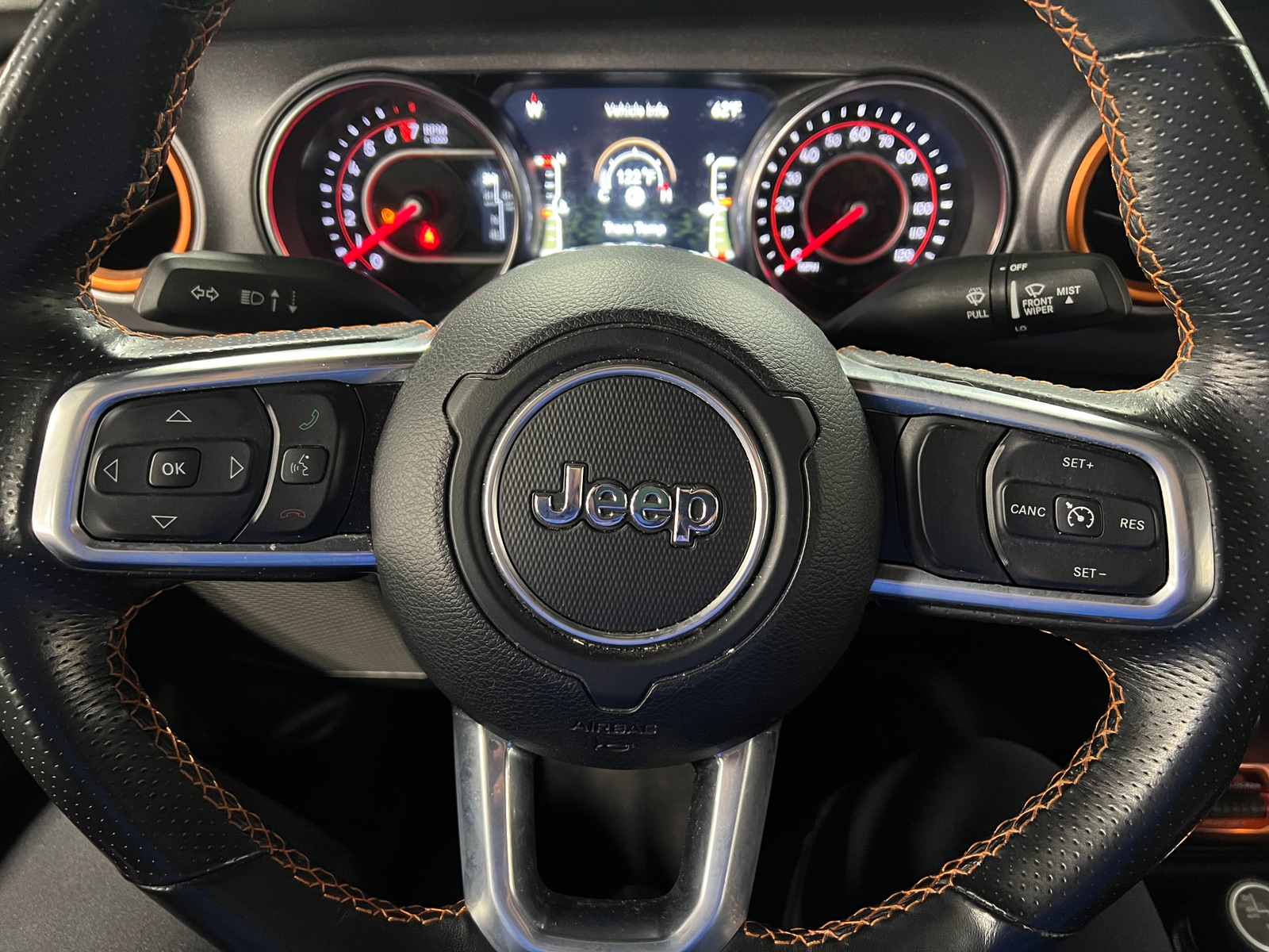 Thumbnail: 2021 Jeep Gladiator - 5