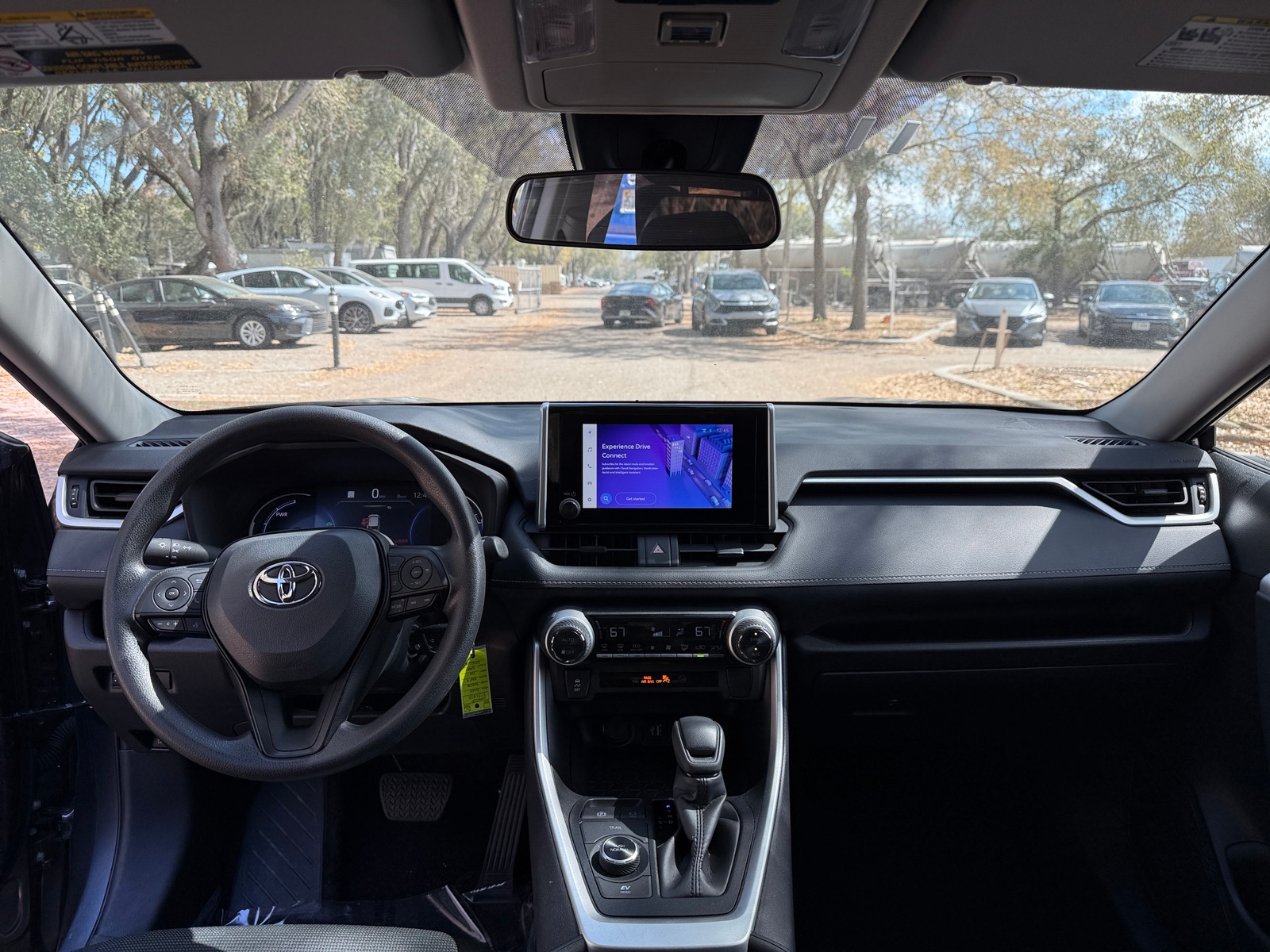 Thumbnail: 2025 Toyota RAV4 - 3