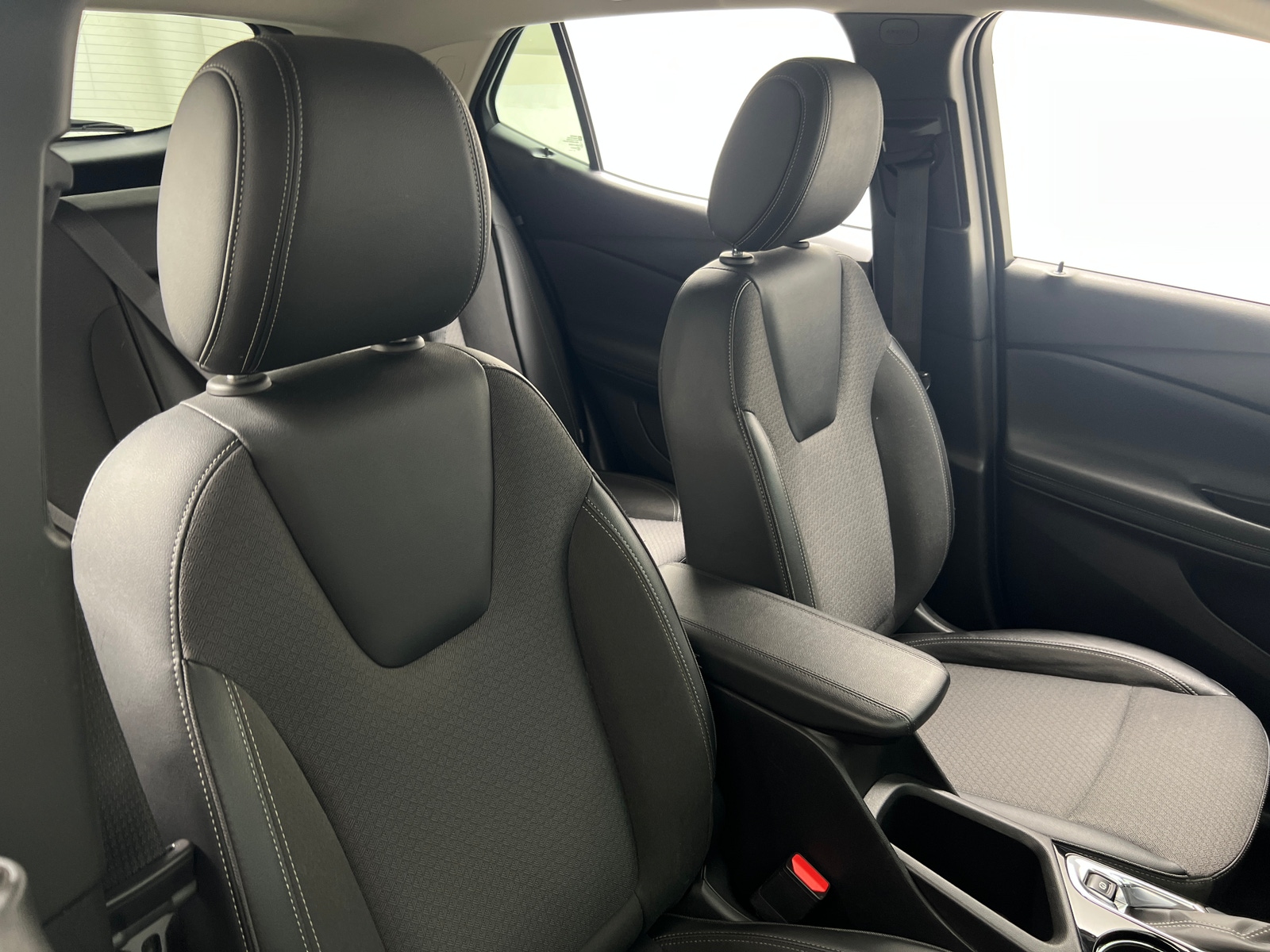 Thumbnail: 2023 Buick Encore GX - 2