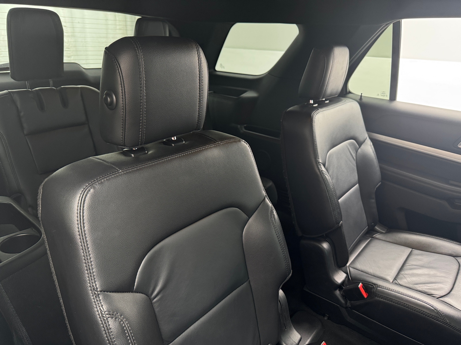 Thumbnail: 2017 Ford Explorer - 6